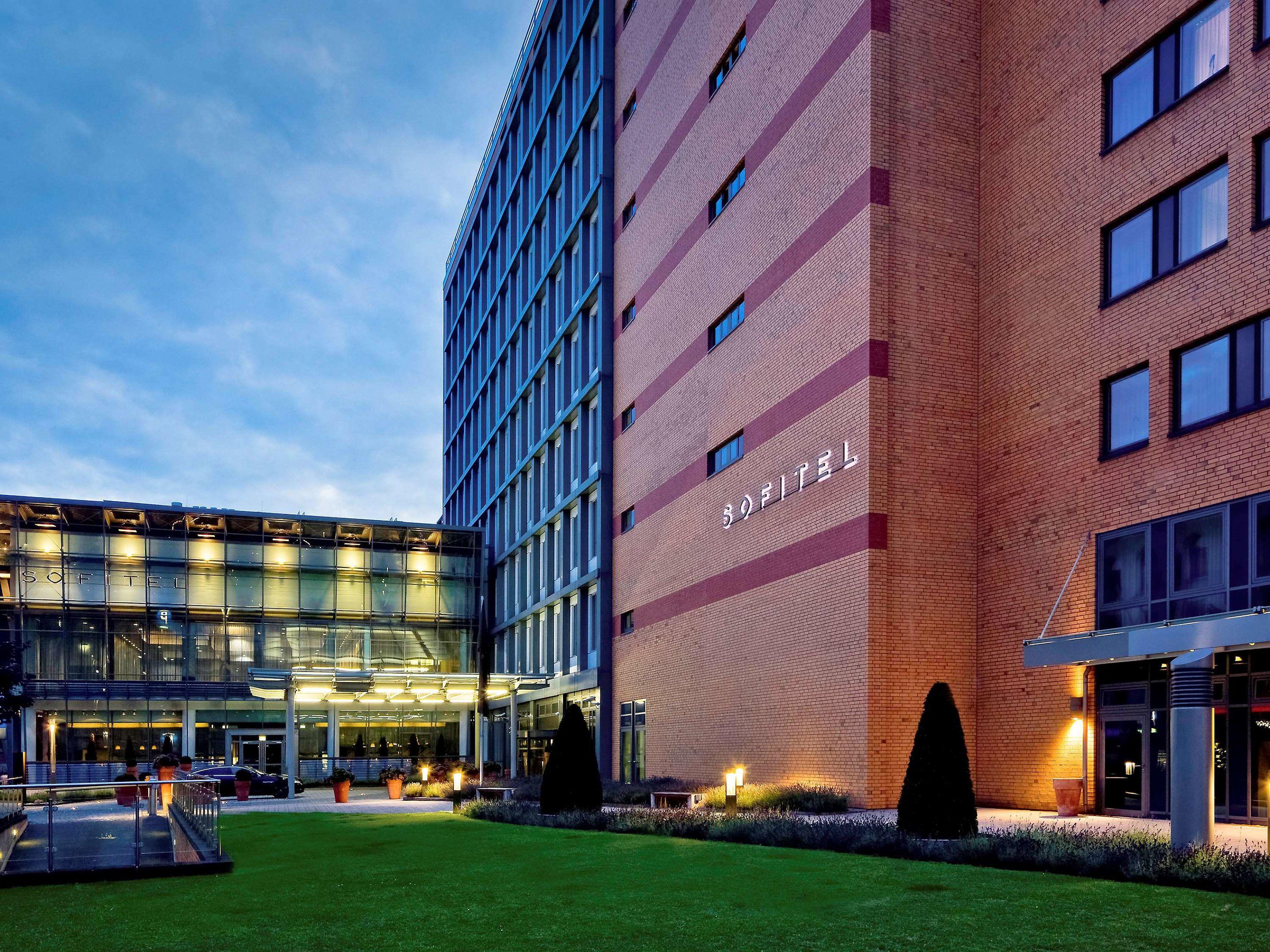 Sofitel Hamburg Alter Wall — photo 1