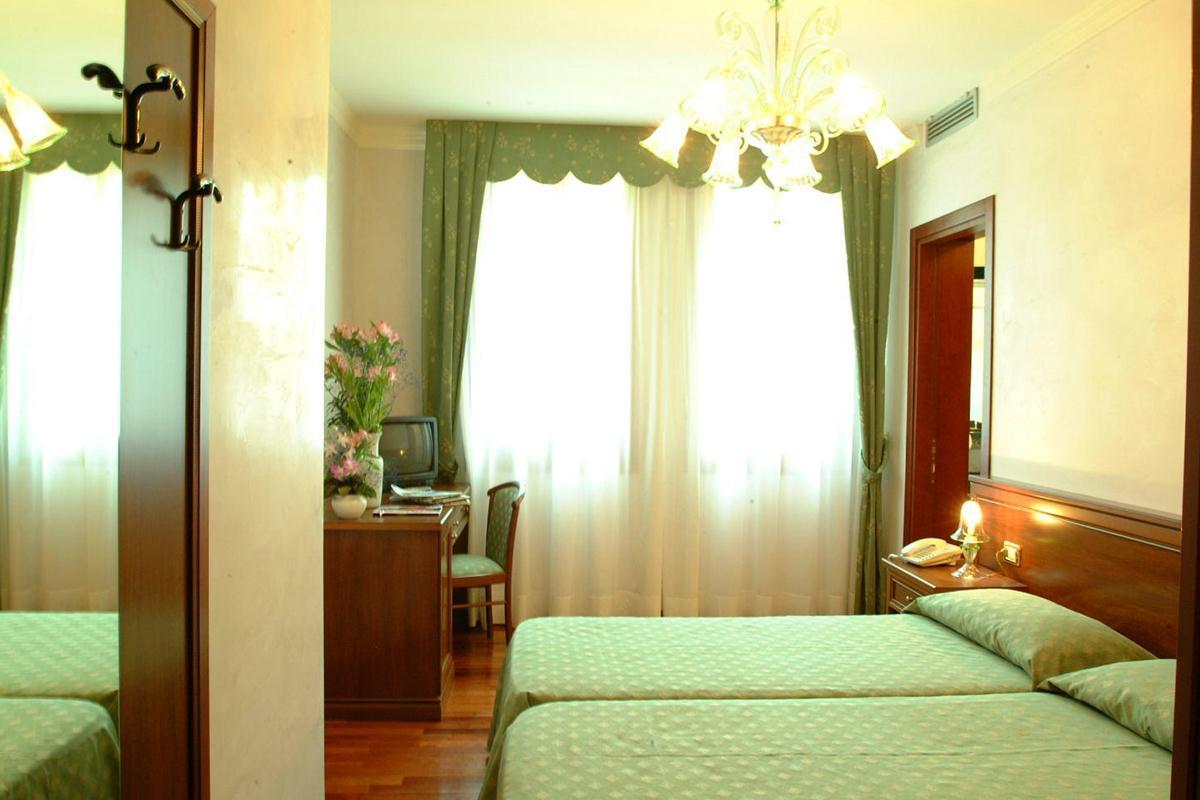 Hotel Villa Cipro — photo 4