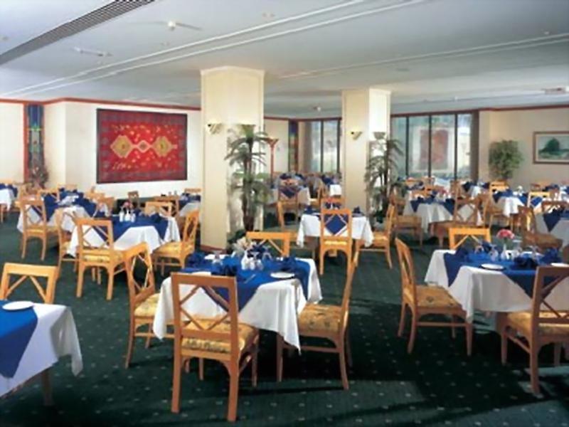 BM Beach Hotel — photo 4