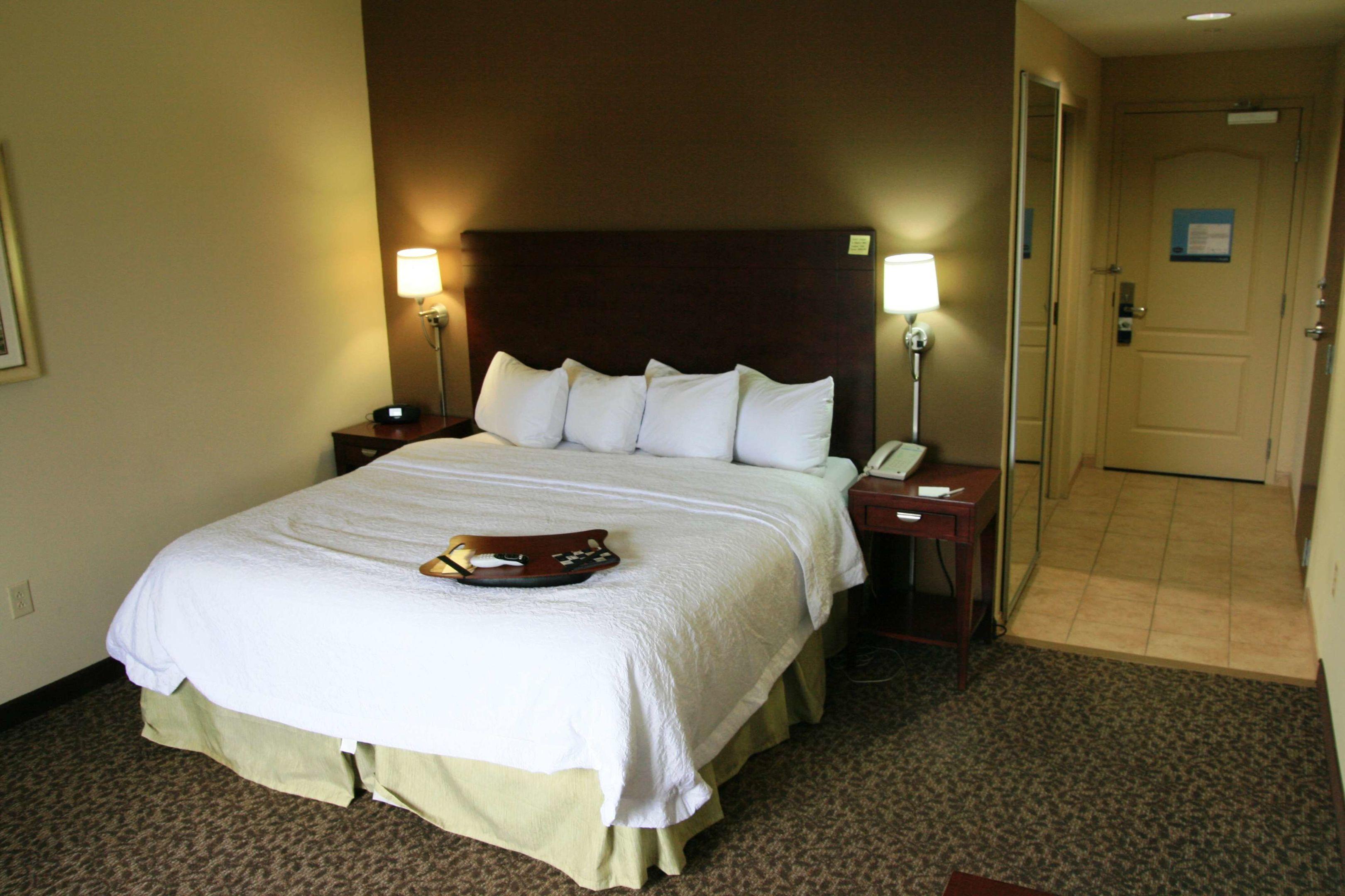 Hampton Inn & Suites West Point — photo 4