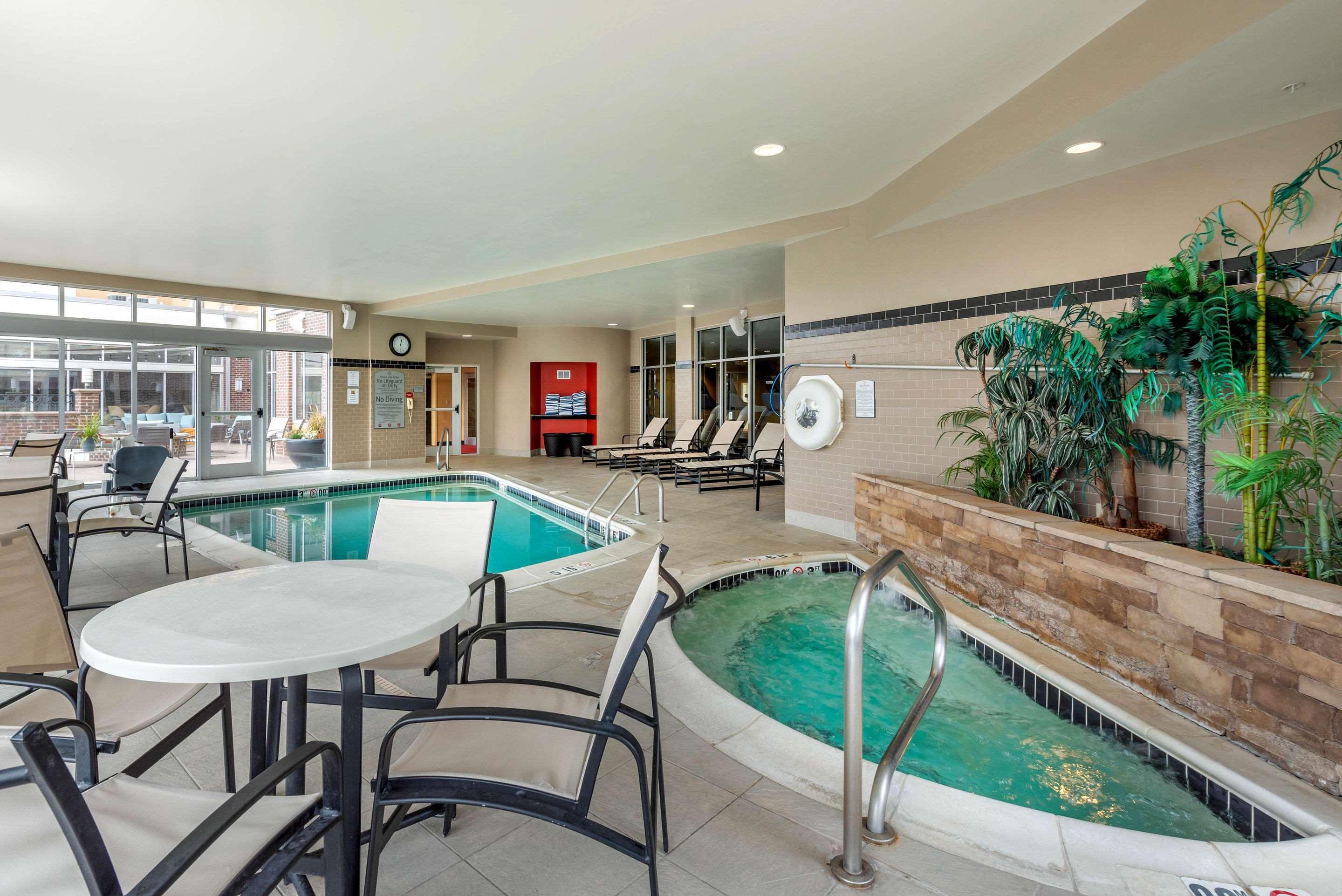 Cambria Suites Akron/Canton Airport — photo 4