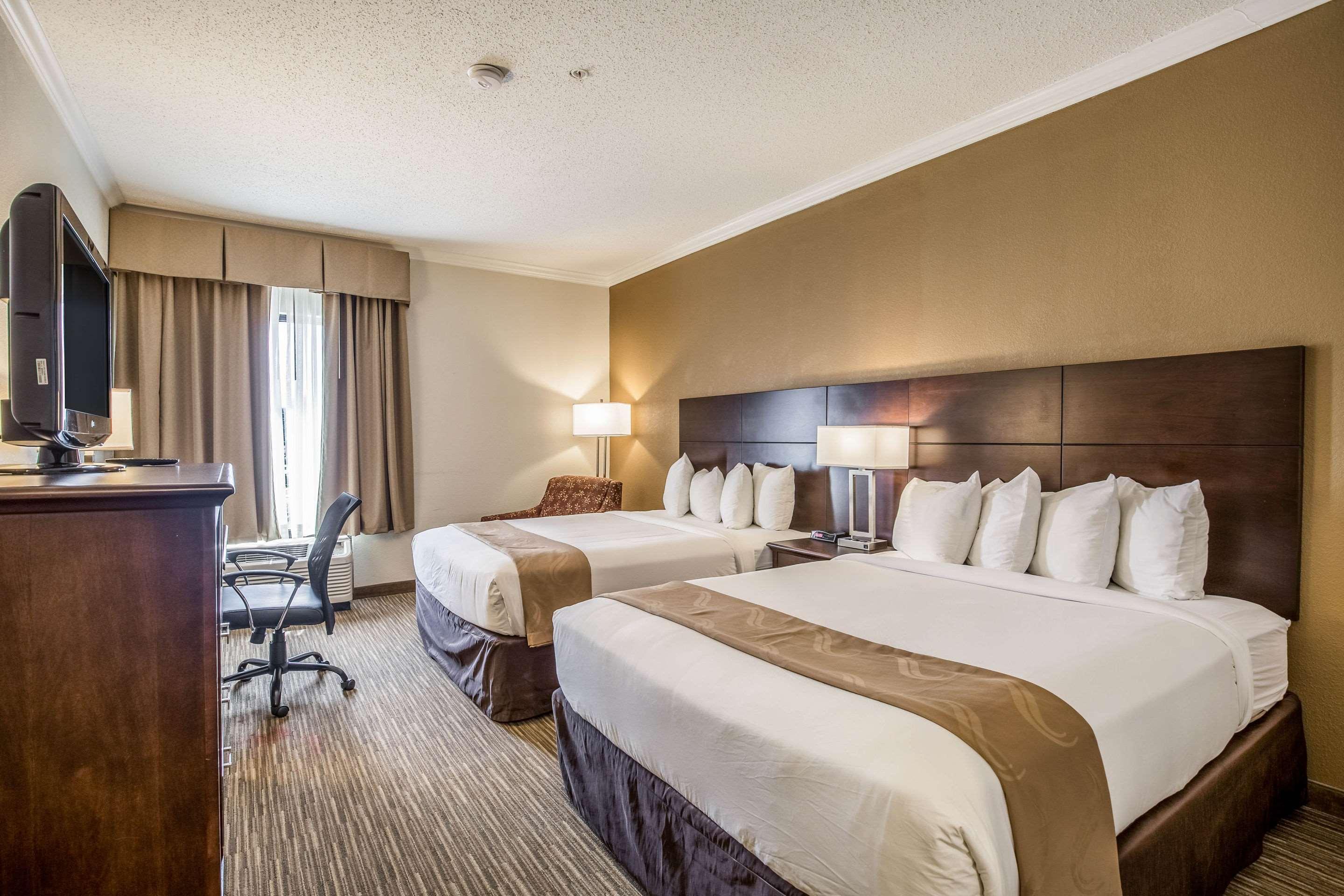 Quality Inn & Suites Seabrook-NASA-Kemah — photo 4