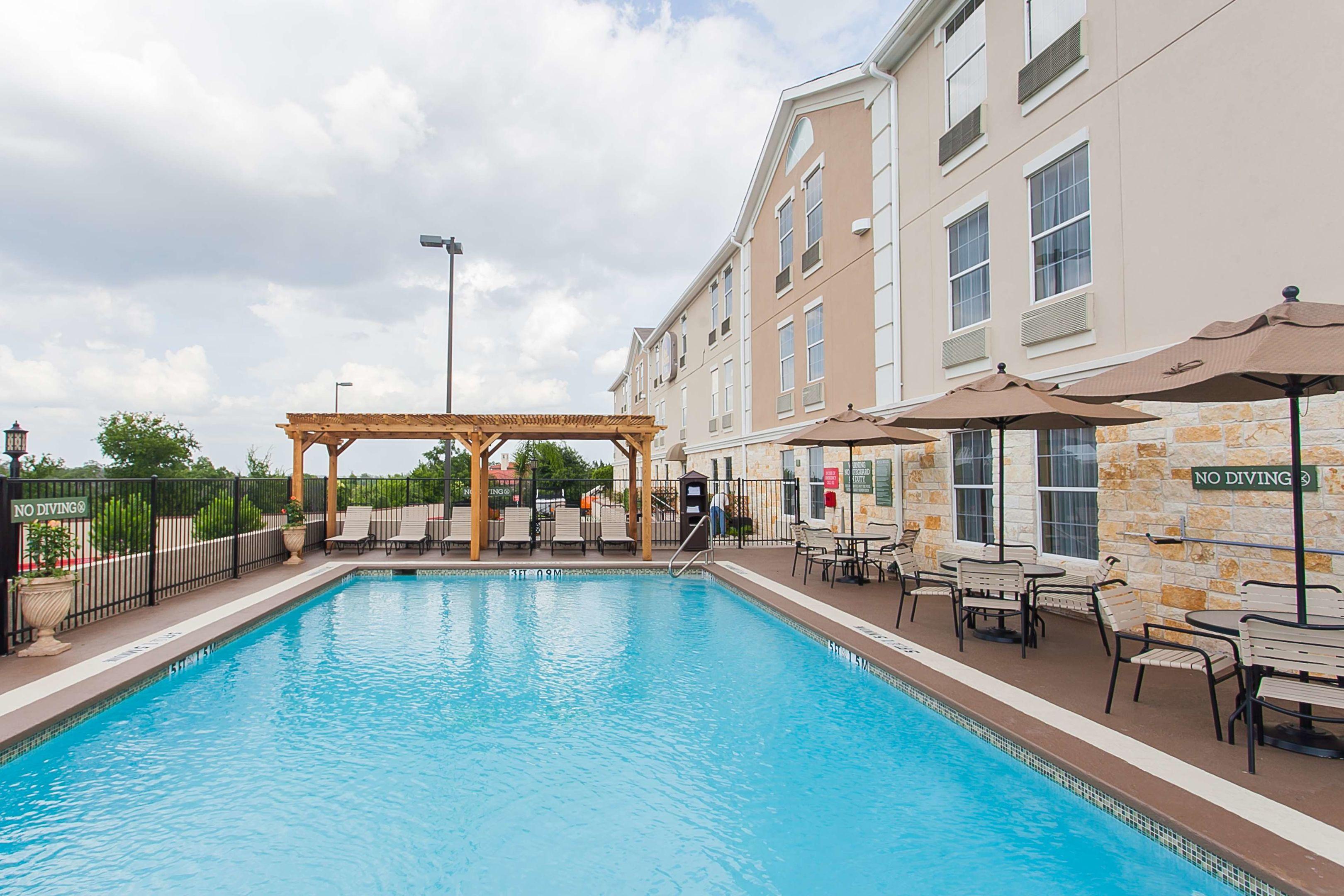 Best Western Plus Georgetown Inn & Suites — photo 4