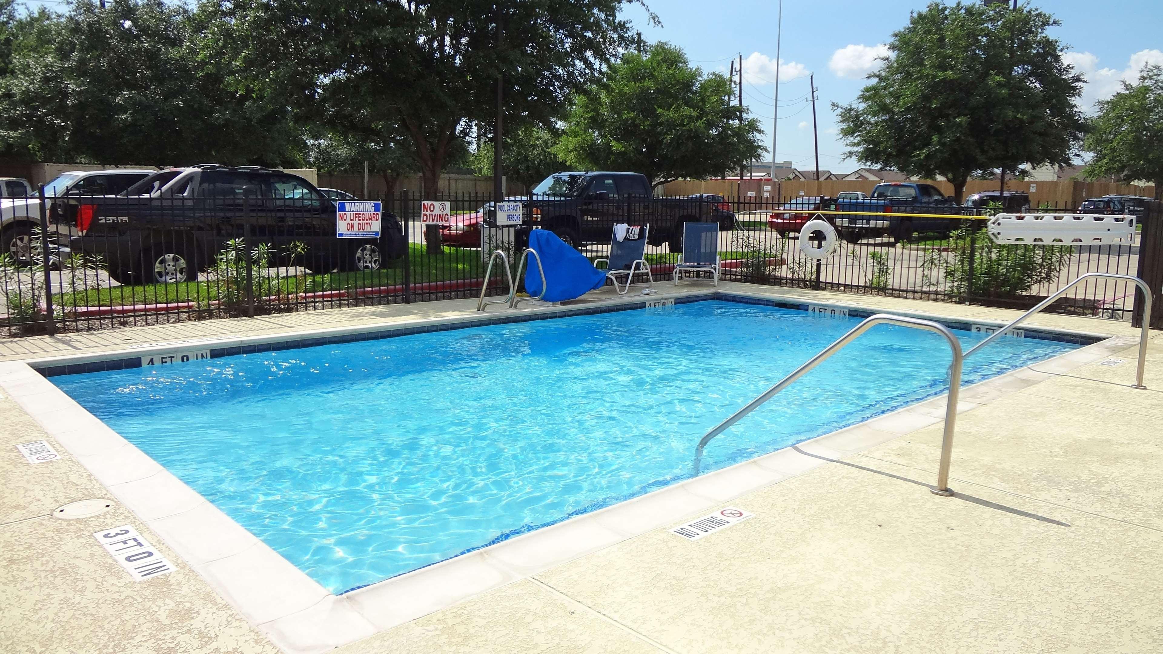 Extended Stay America - Houston - Sugar Land — photo 3