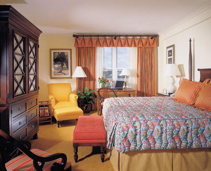 Hamilton Princess & Beach Club - A Fairmont Managed Hotel — photo 3