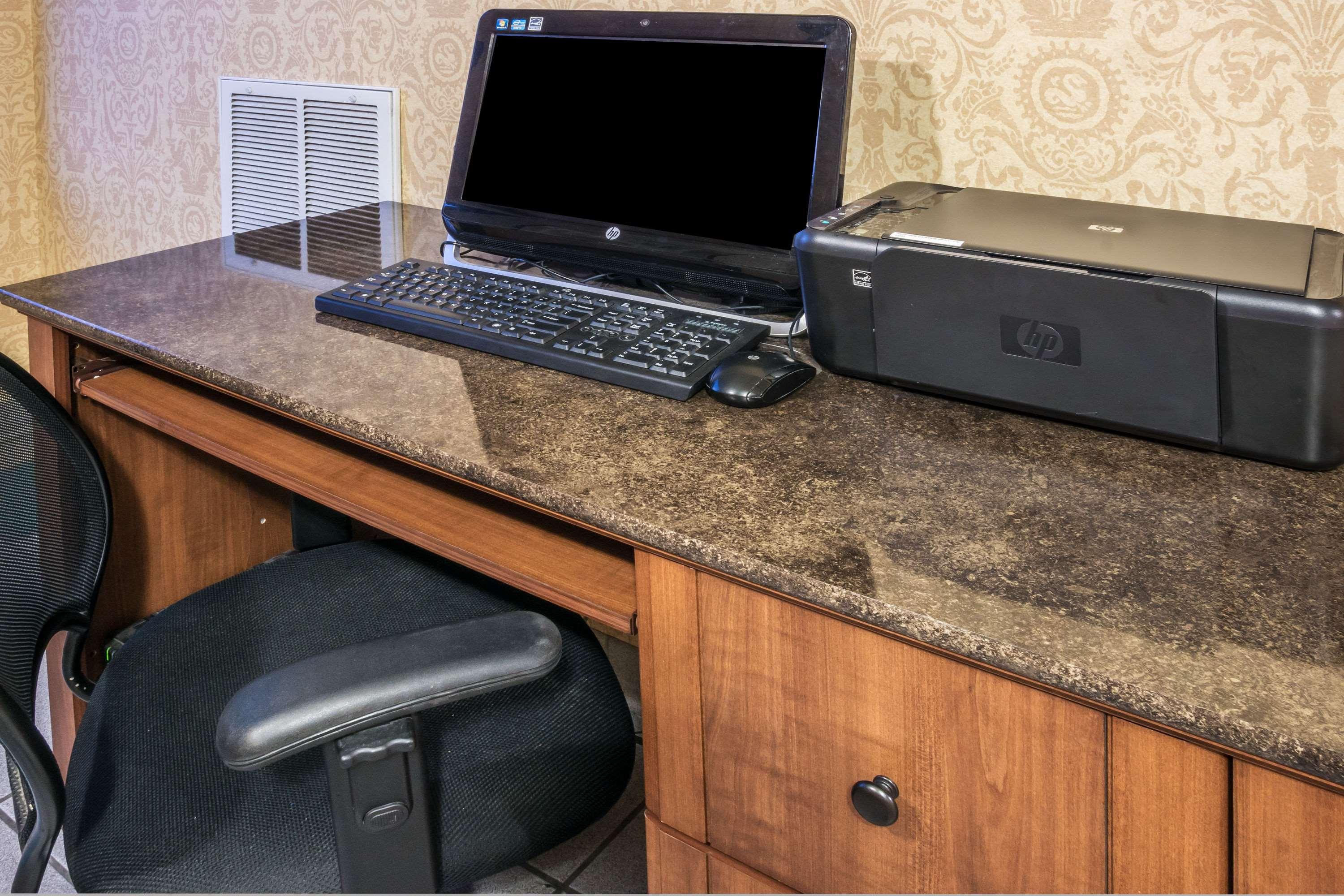 Days Inn by Wyndham Killeen Fort Hood — photo 5