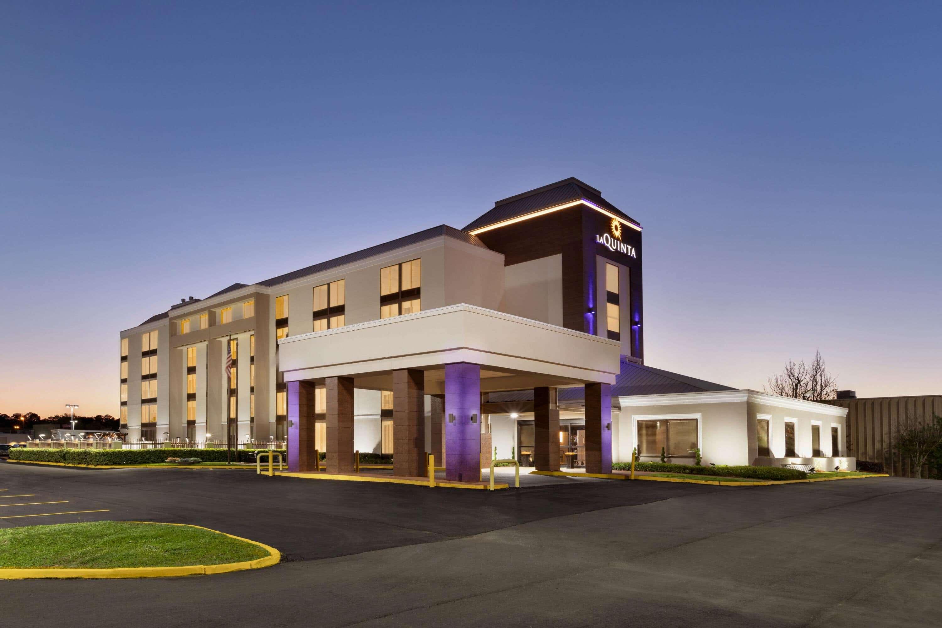 La Quinta Inn & Suites Dothan — photo 5