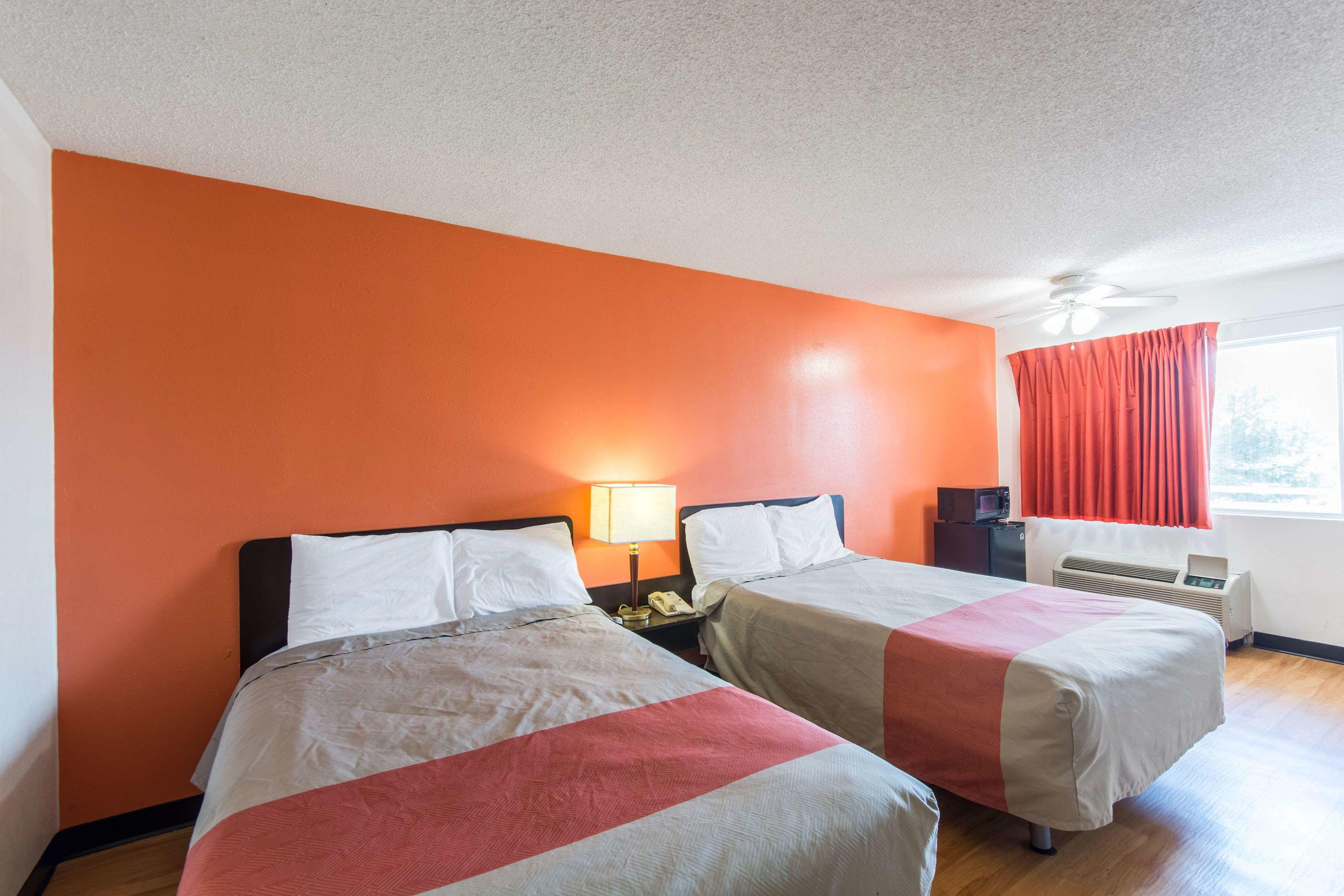 Motel 6 Philadelphia — photo 5