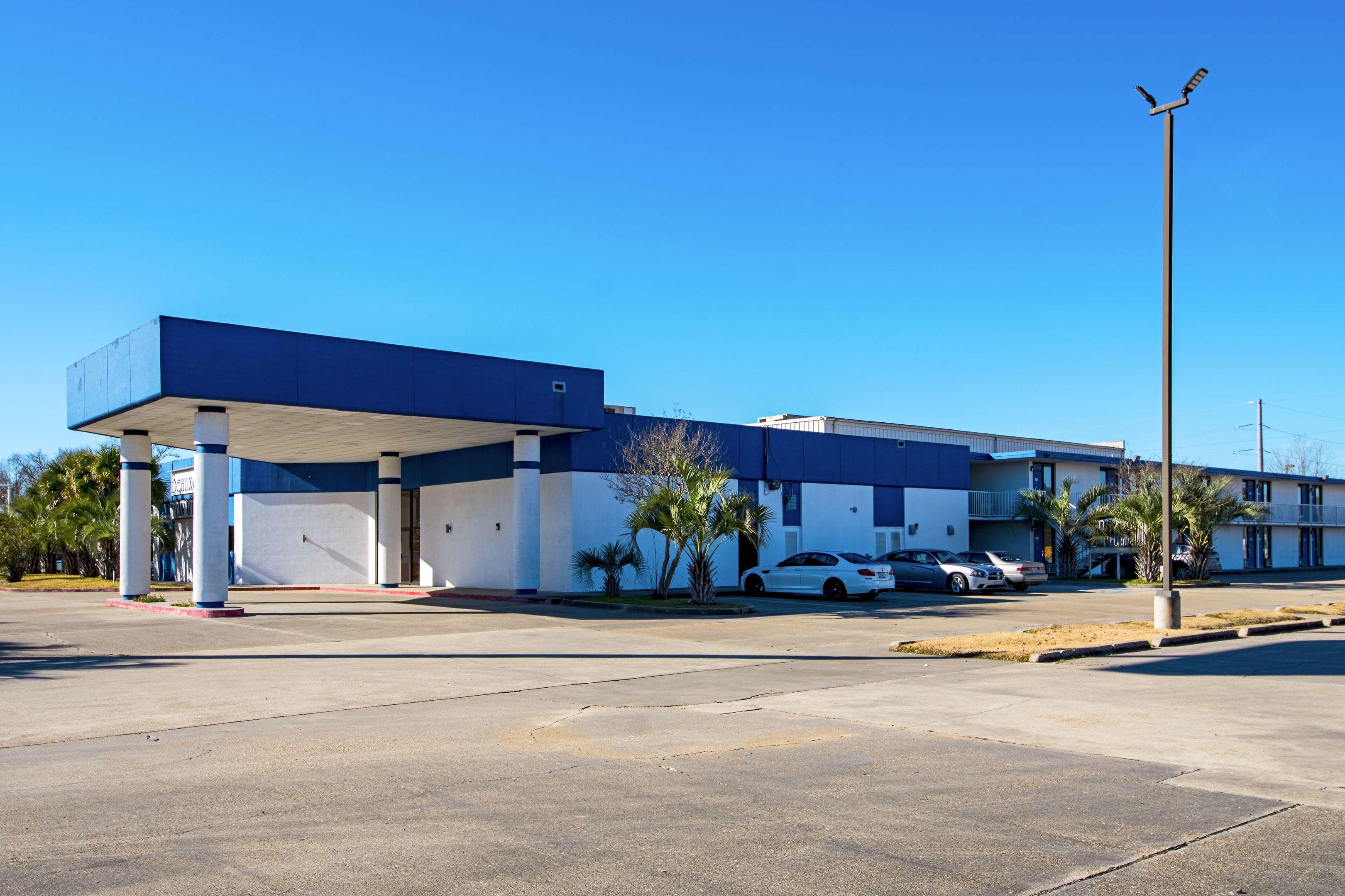 Motel 6 Opelousas — photo 4