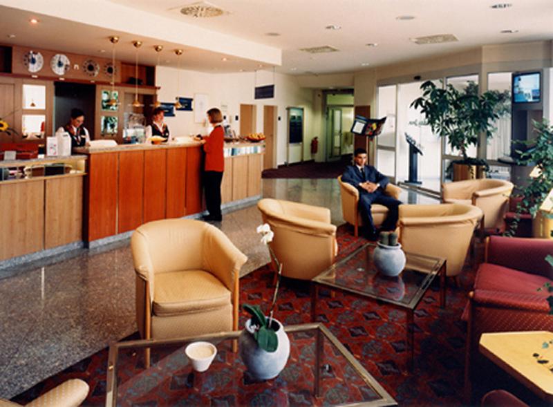 Holiday Inn Frankfurt Airport Neu Isenburg — photo 5