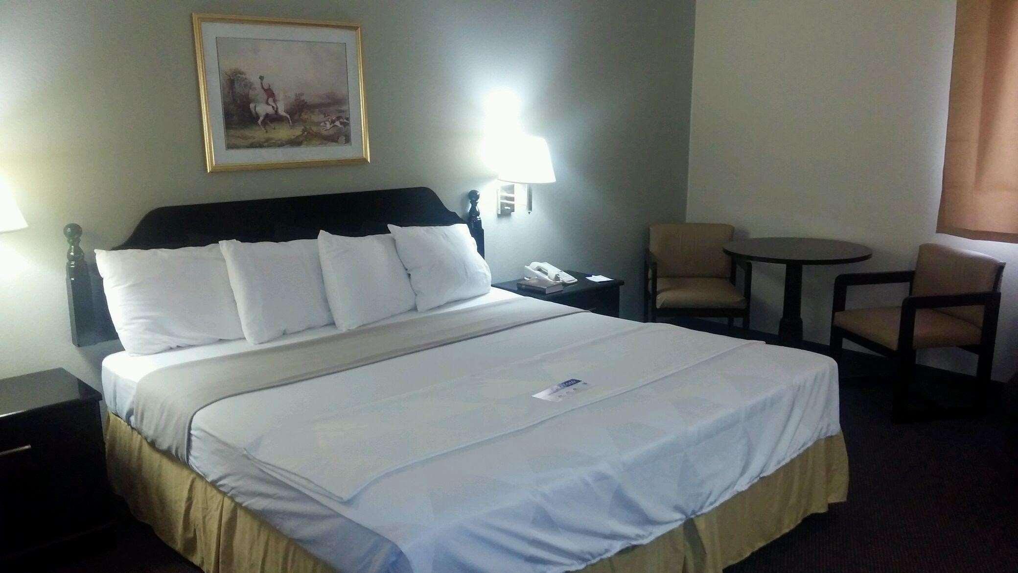 Americas Best Value Inn — photo 5