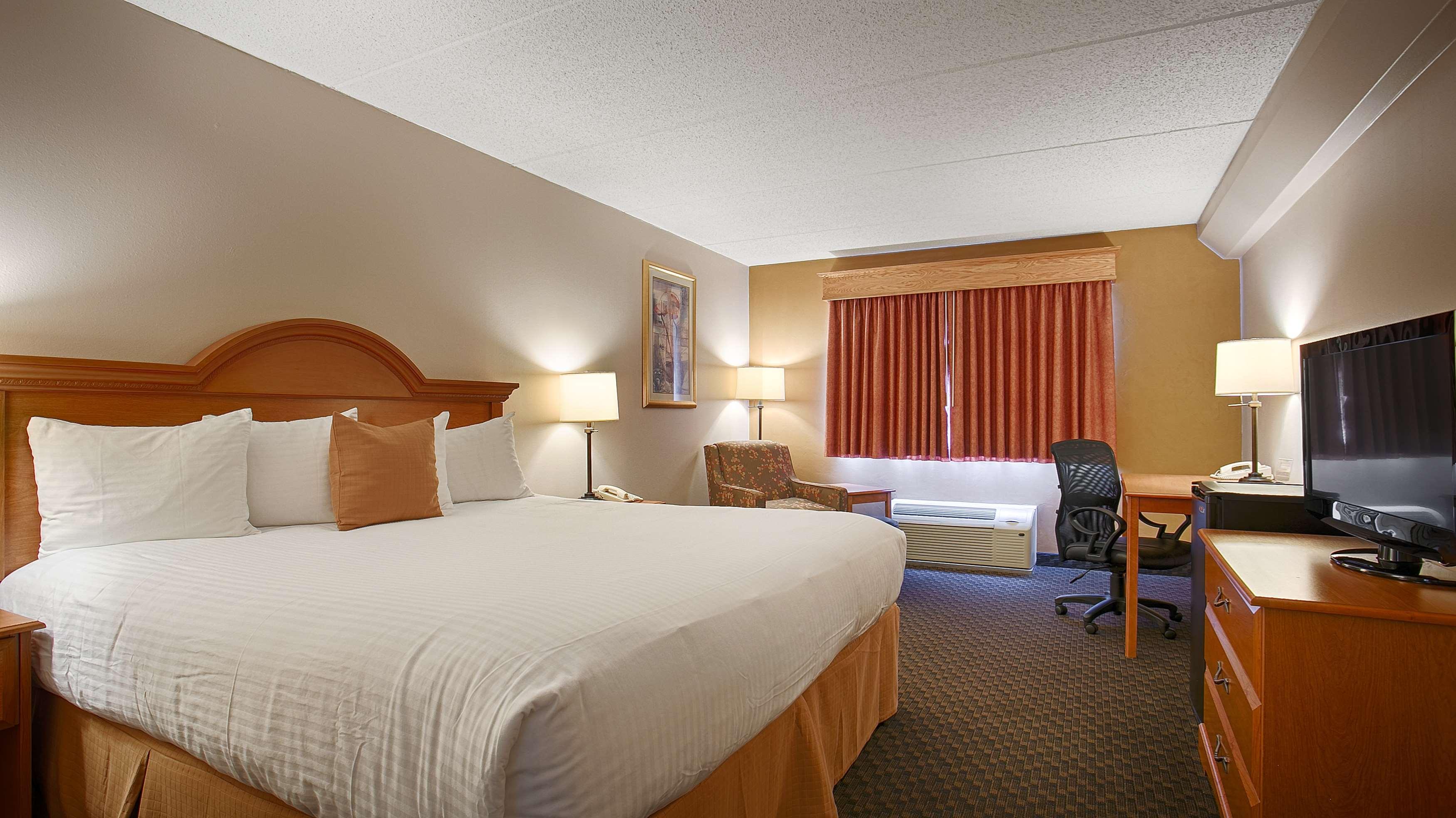Best Western Riverfront Inn — photo 4