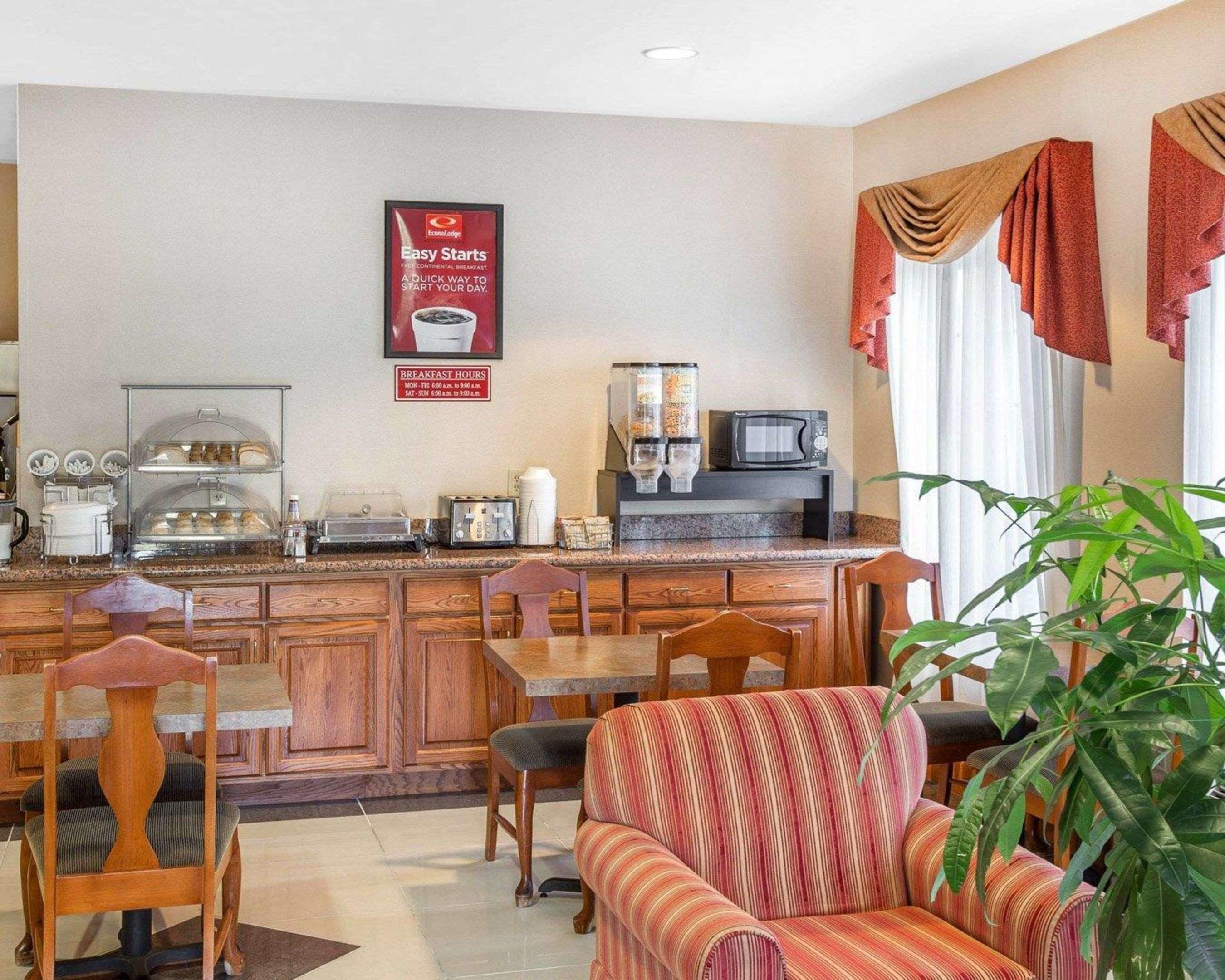 Econo Lodge — photo 4