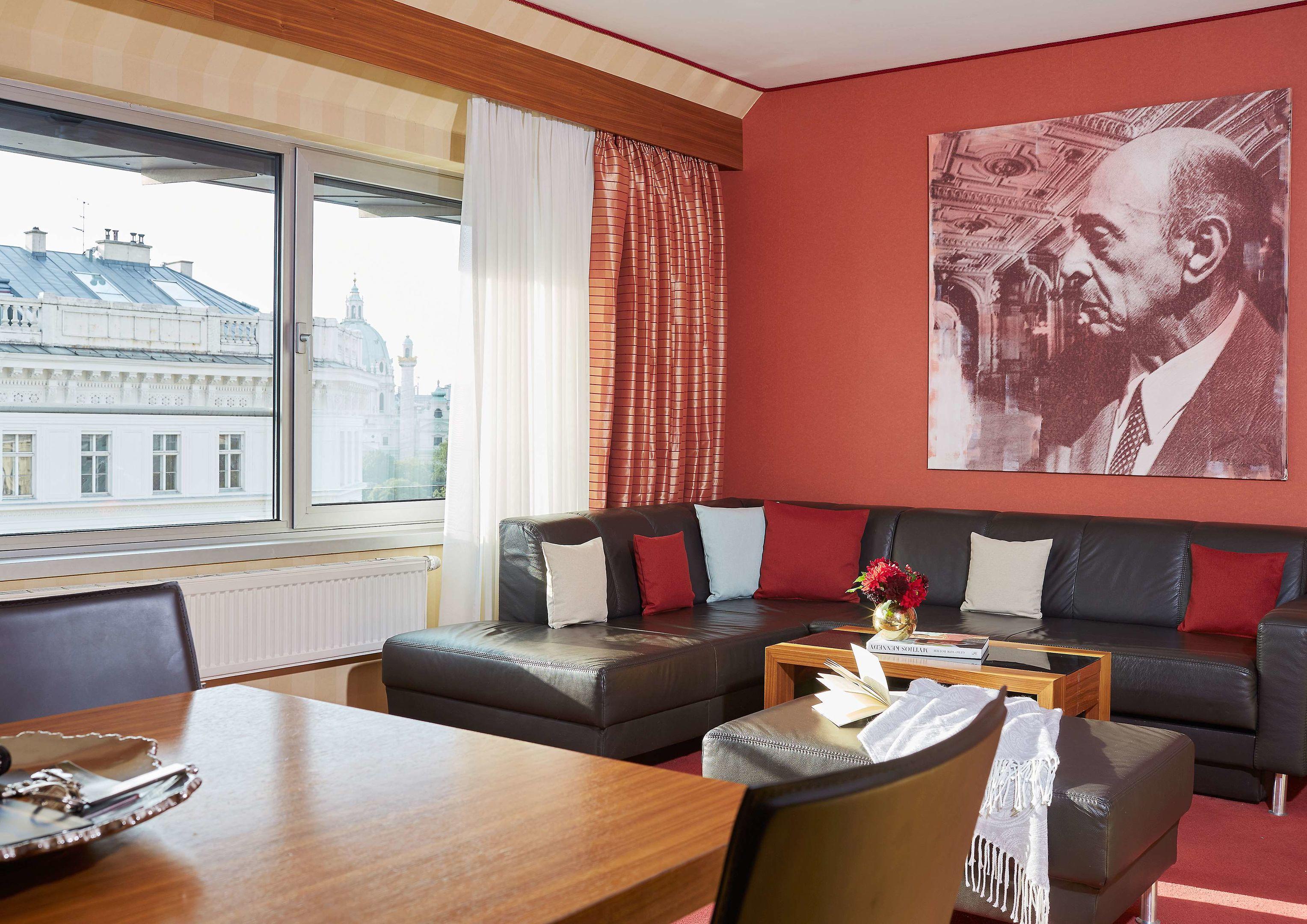 Living Hotel An der Oper — photo 3