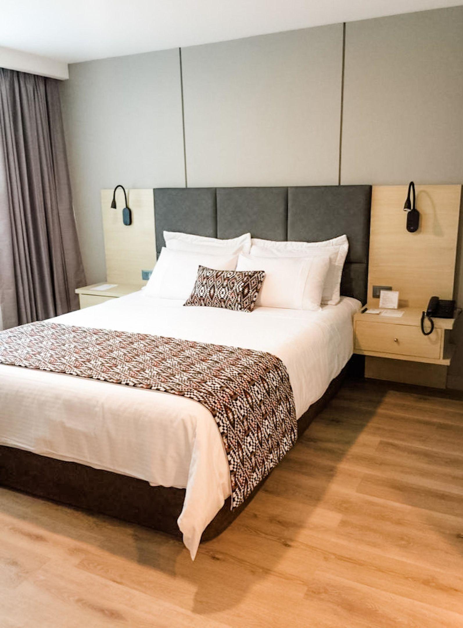 Novelty Suites Hotel — photo 4