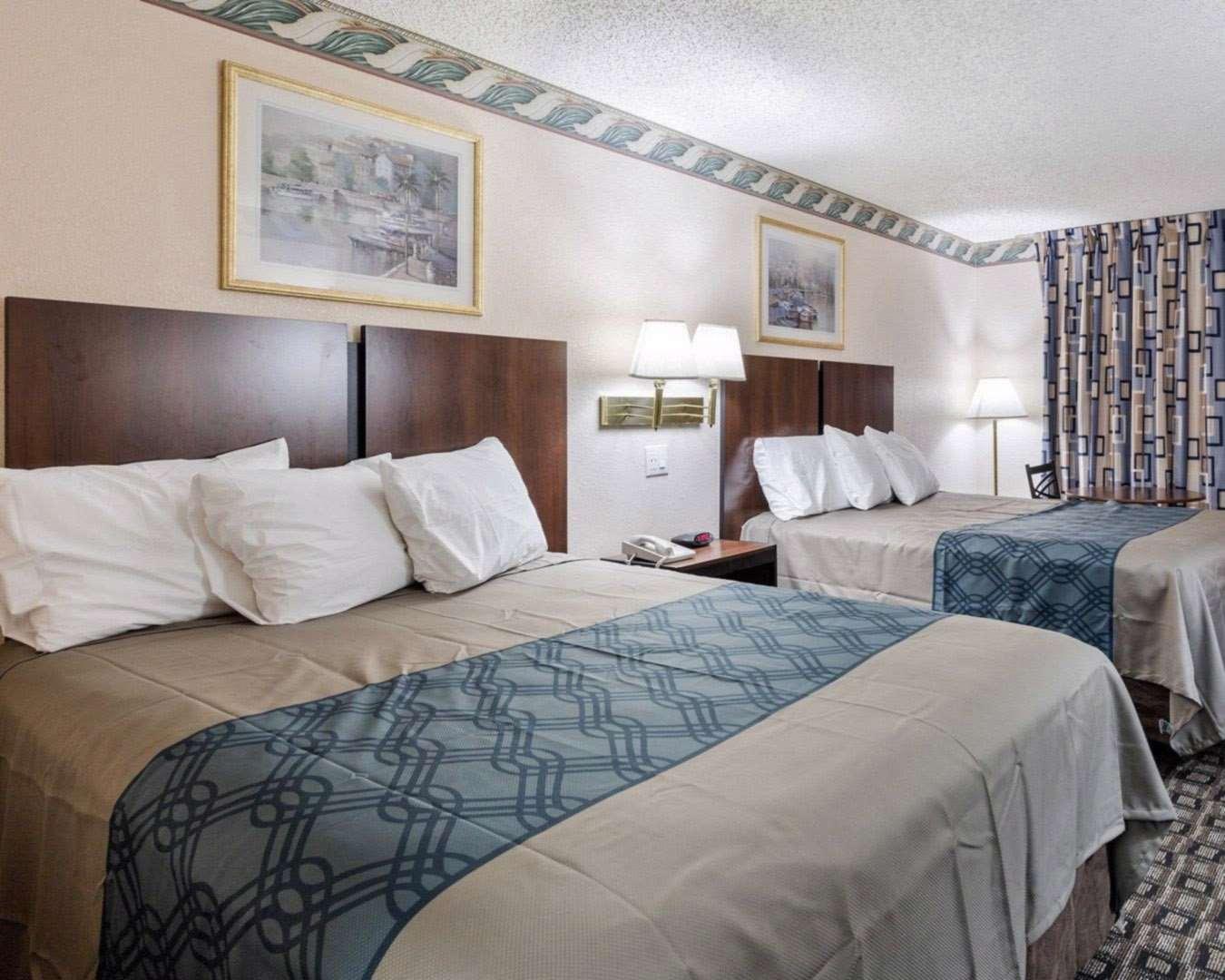 Americas Best Value Inn NRG Park Medical Center — photo 4