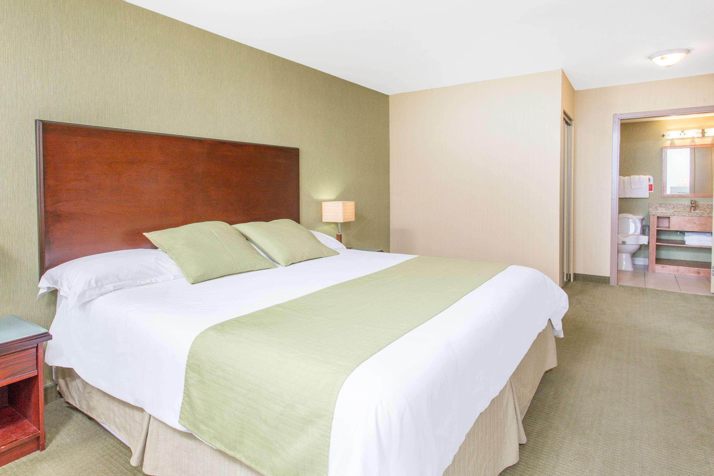 Ramada Williams Lake — photo 3