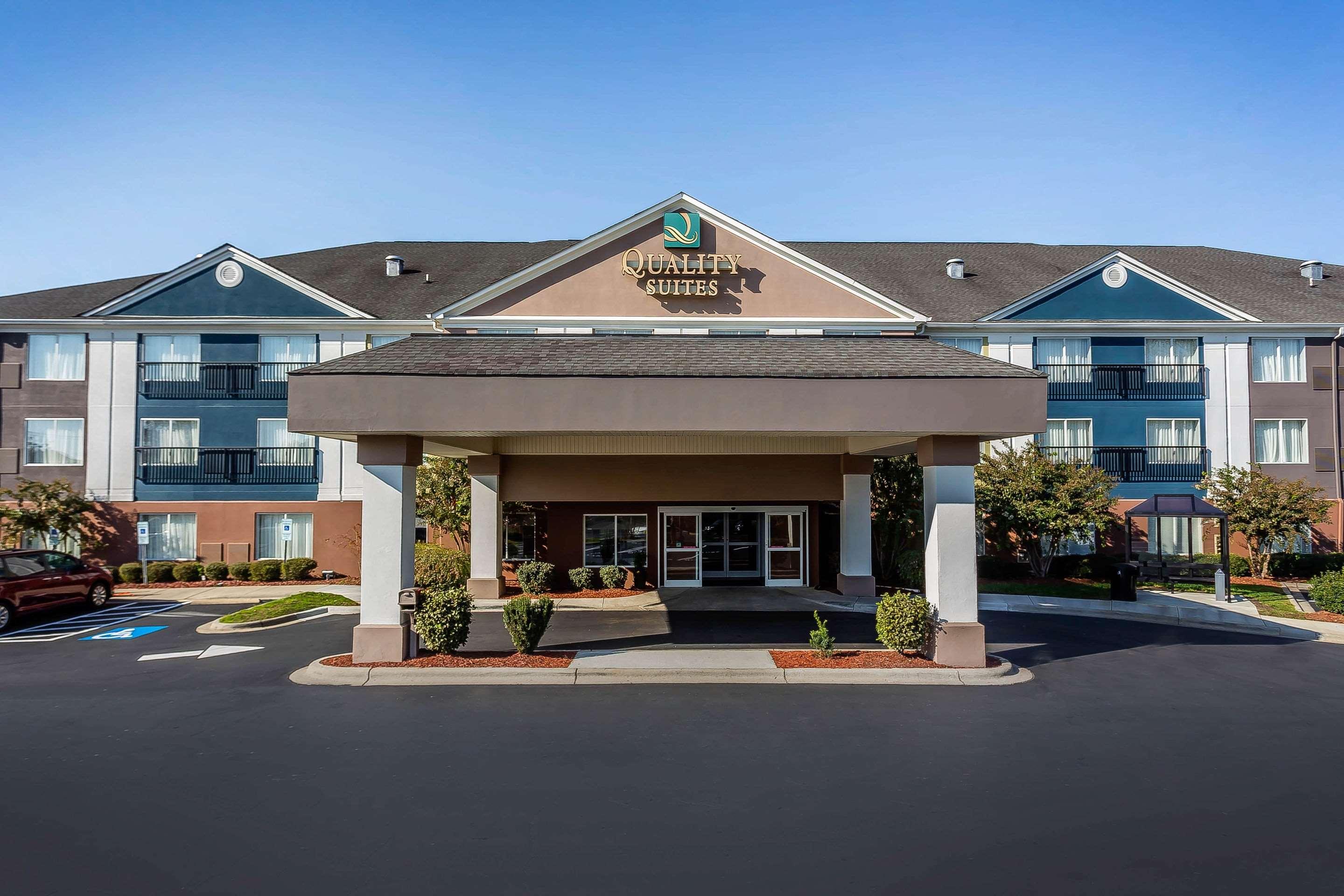 Quality Suites Pineville - Charlotte — photo 3