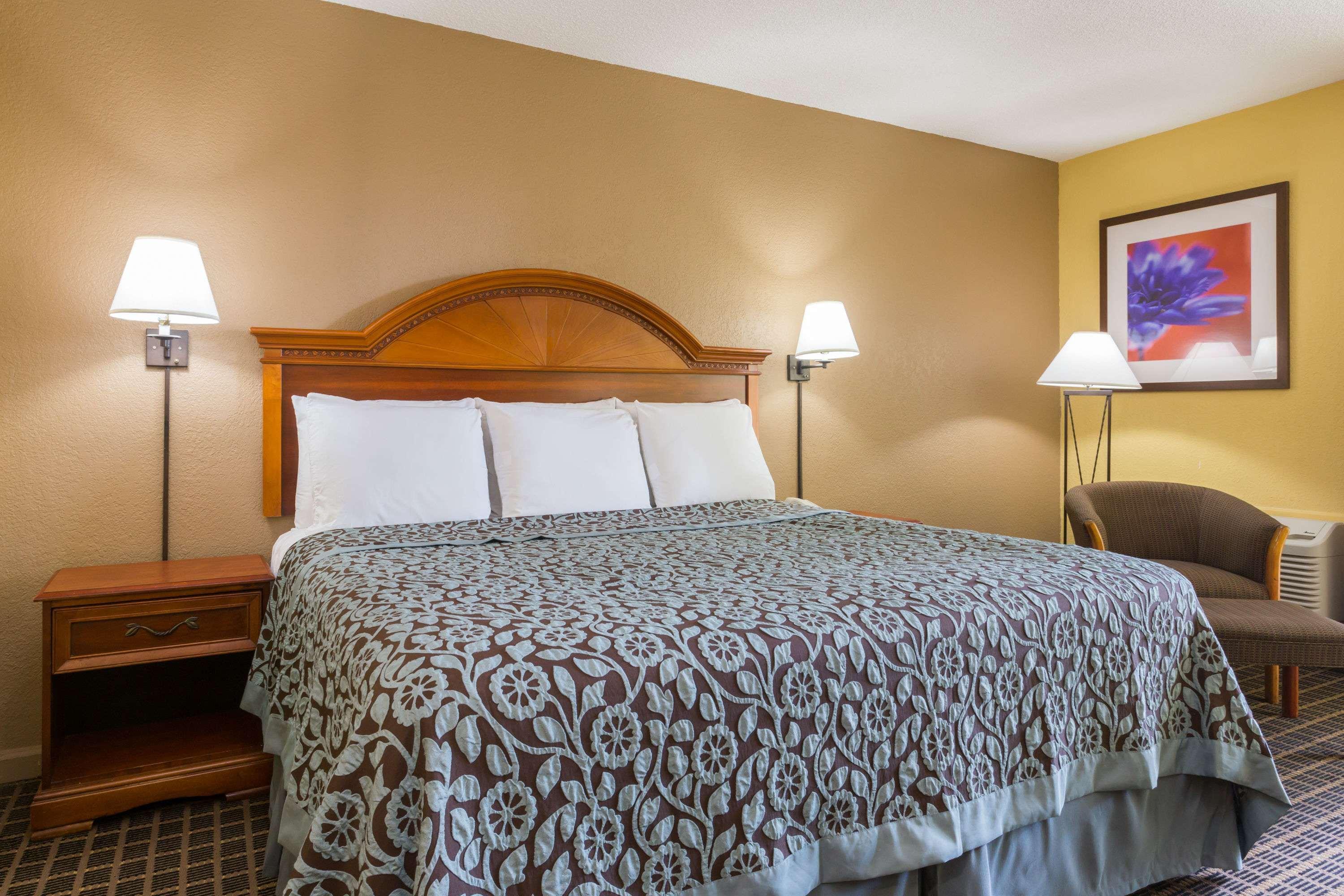 Days Inn Ocala West — photo 4