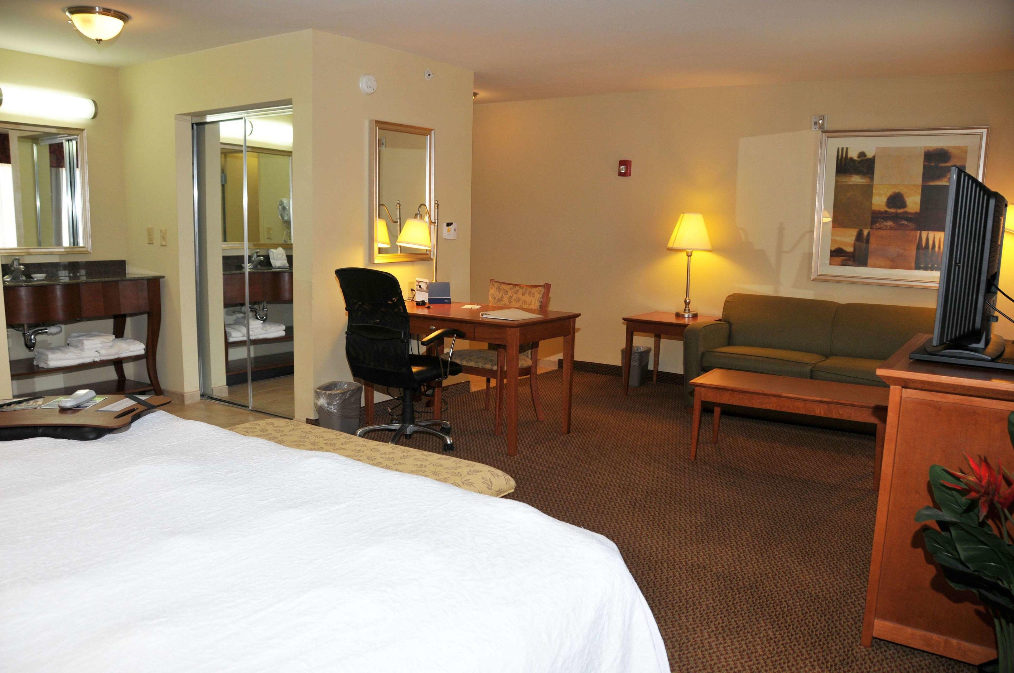 Hampton Inn Clinton — photo 5