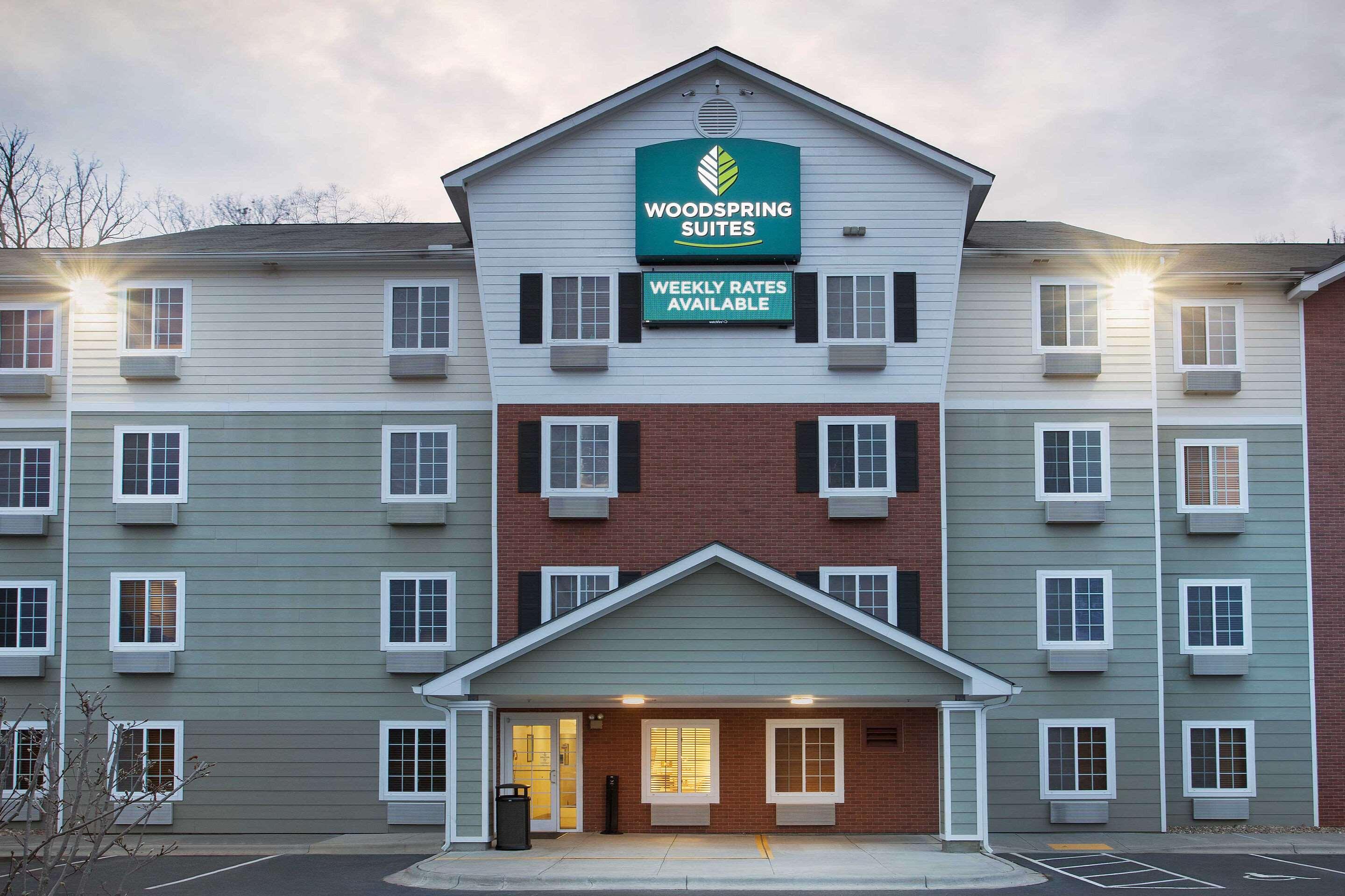 WoodSpring Suites Asheville — photo 4