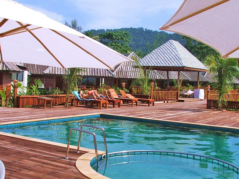 Nakara Long Beach Resort — photo 4