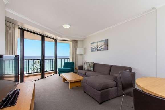 Mantra Coolangatta Beach — photo 4
