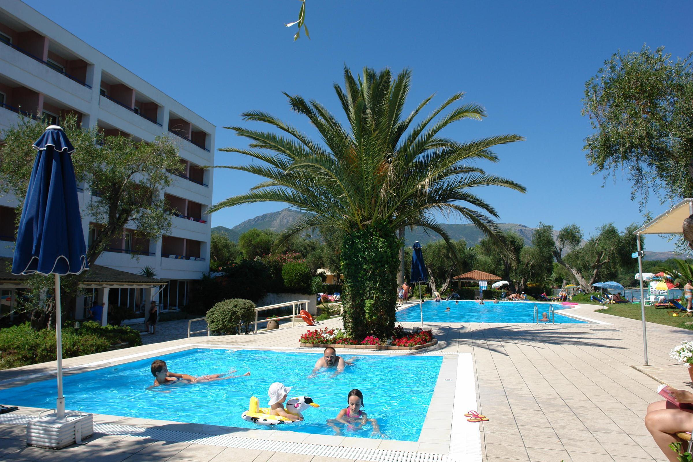 Elea Beach Hotel — photo 5