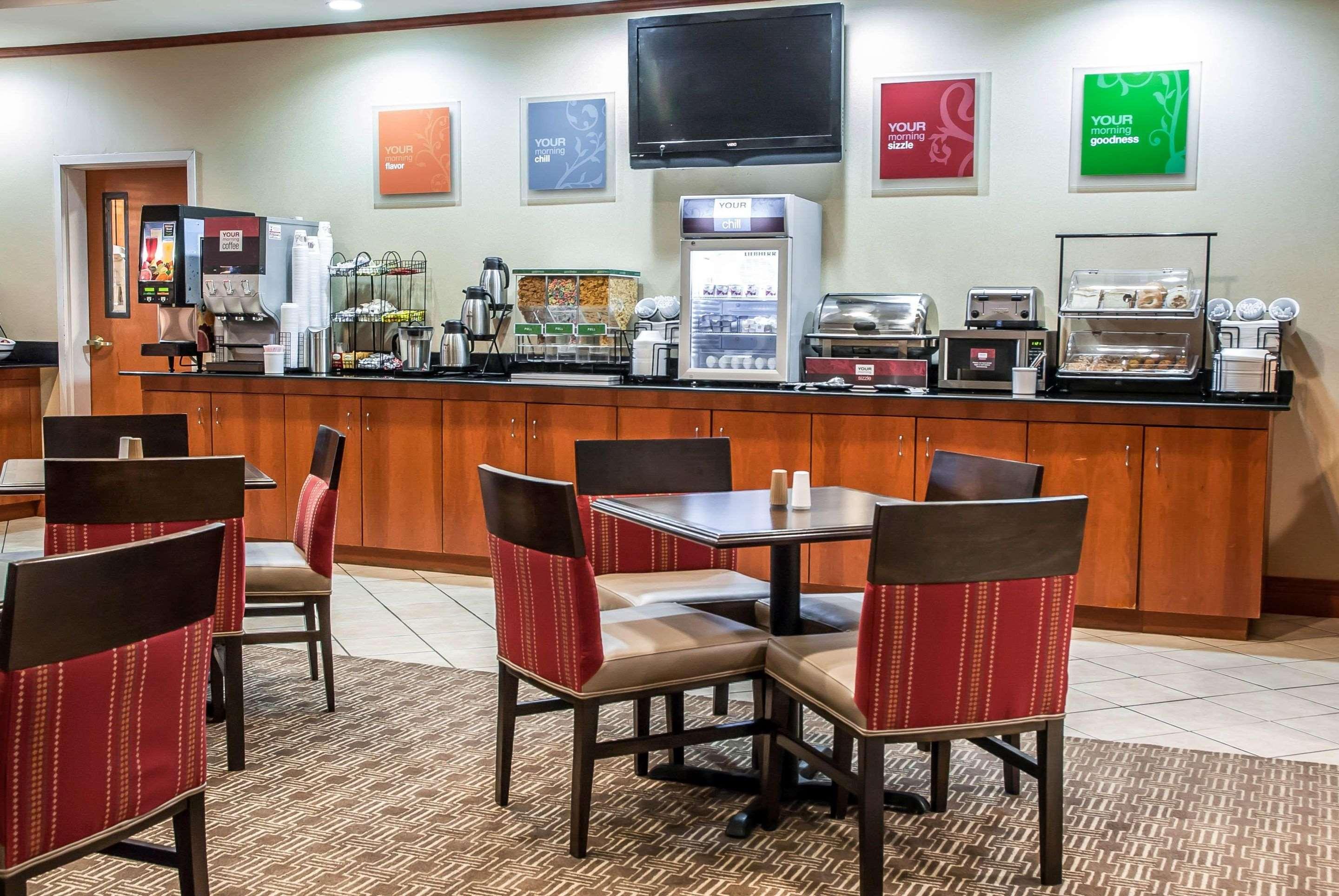 Comfort Inn Near Six Flags St. Louis — photo 3