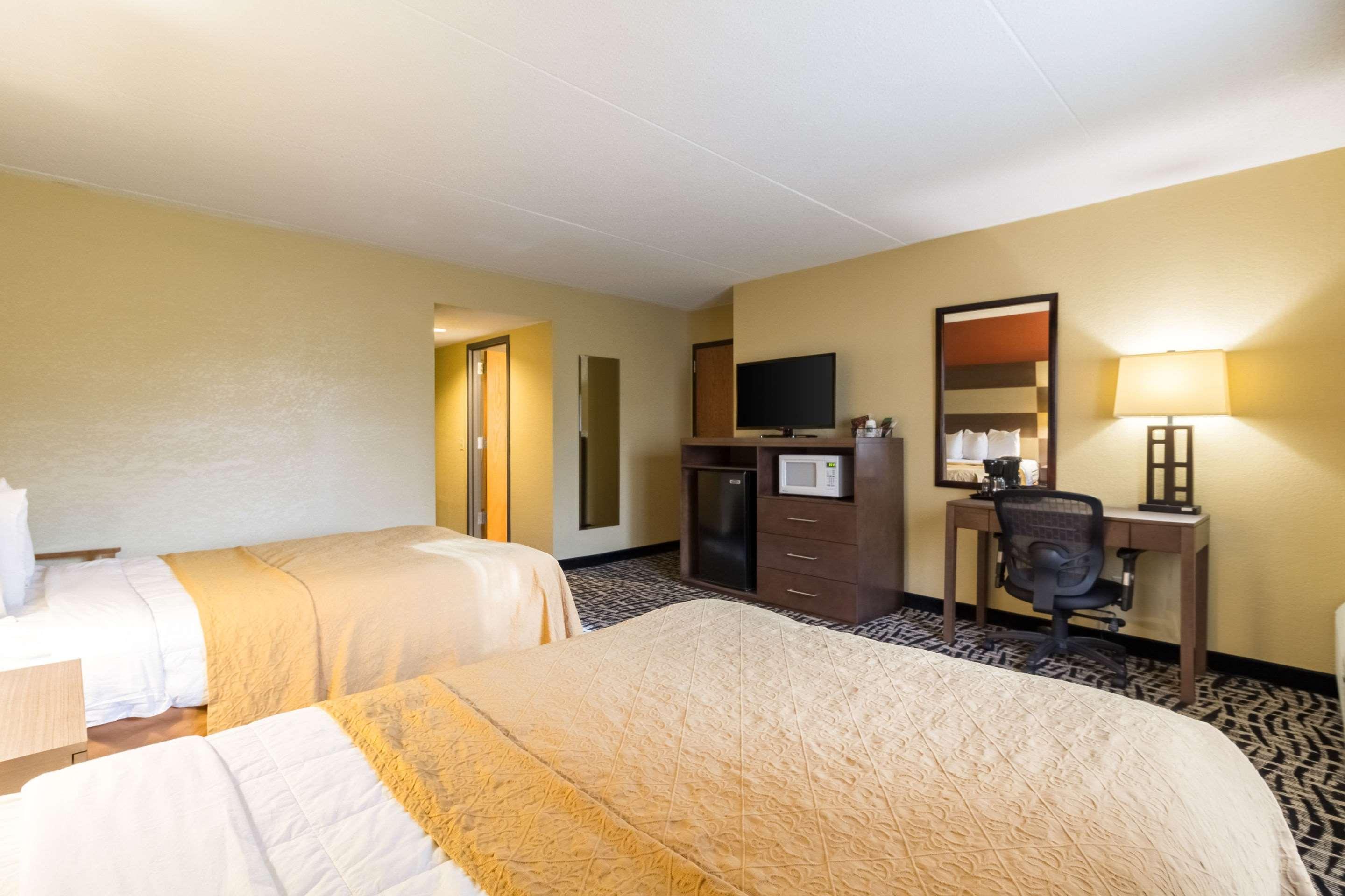 Quality Inn & Suites Mayo Clinic Area — photo 3