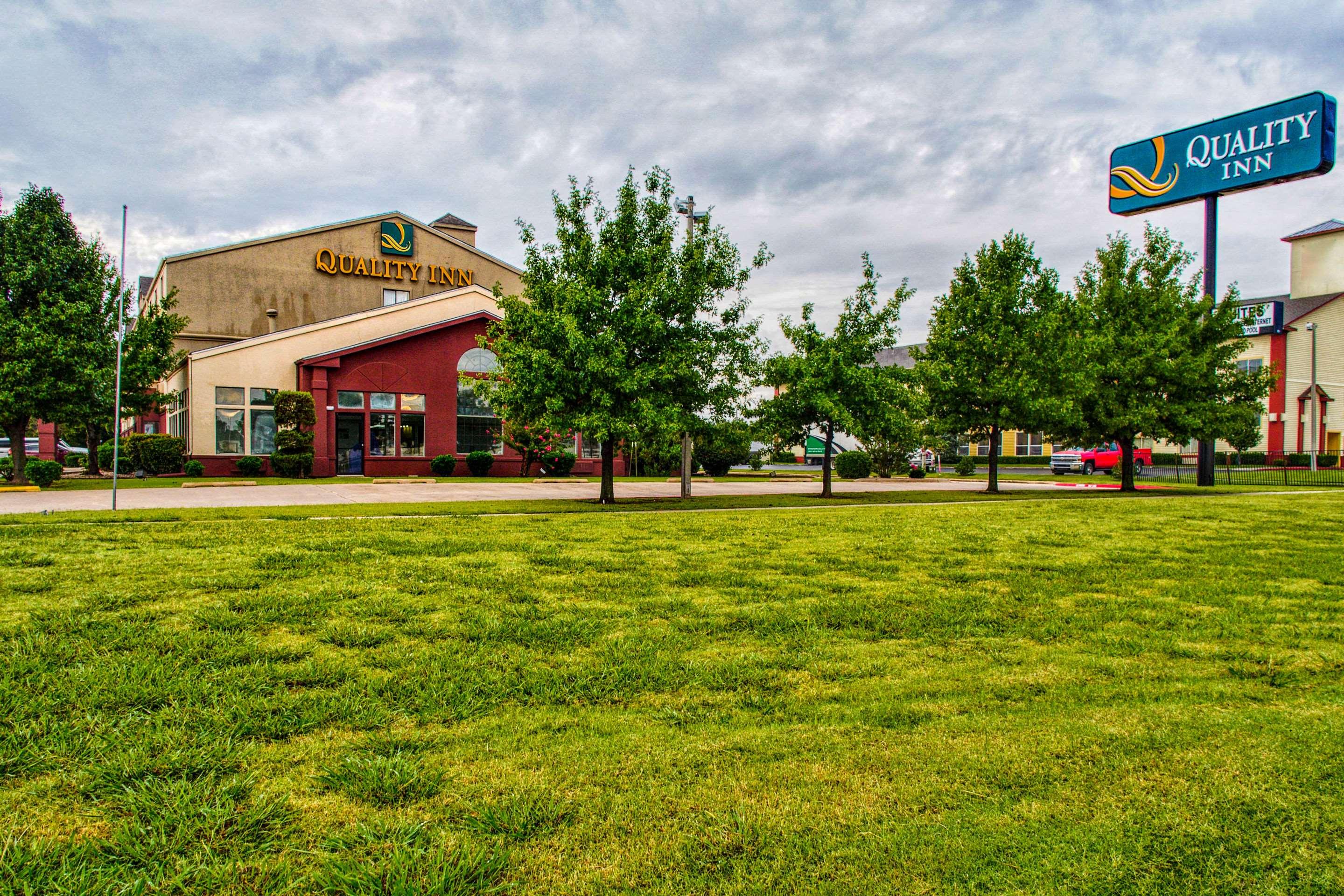 Baymont Inn & Suites Moore Oklahoma City Area