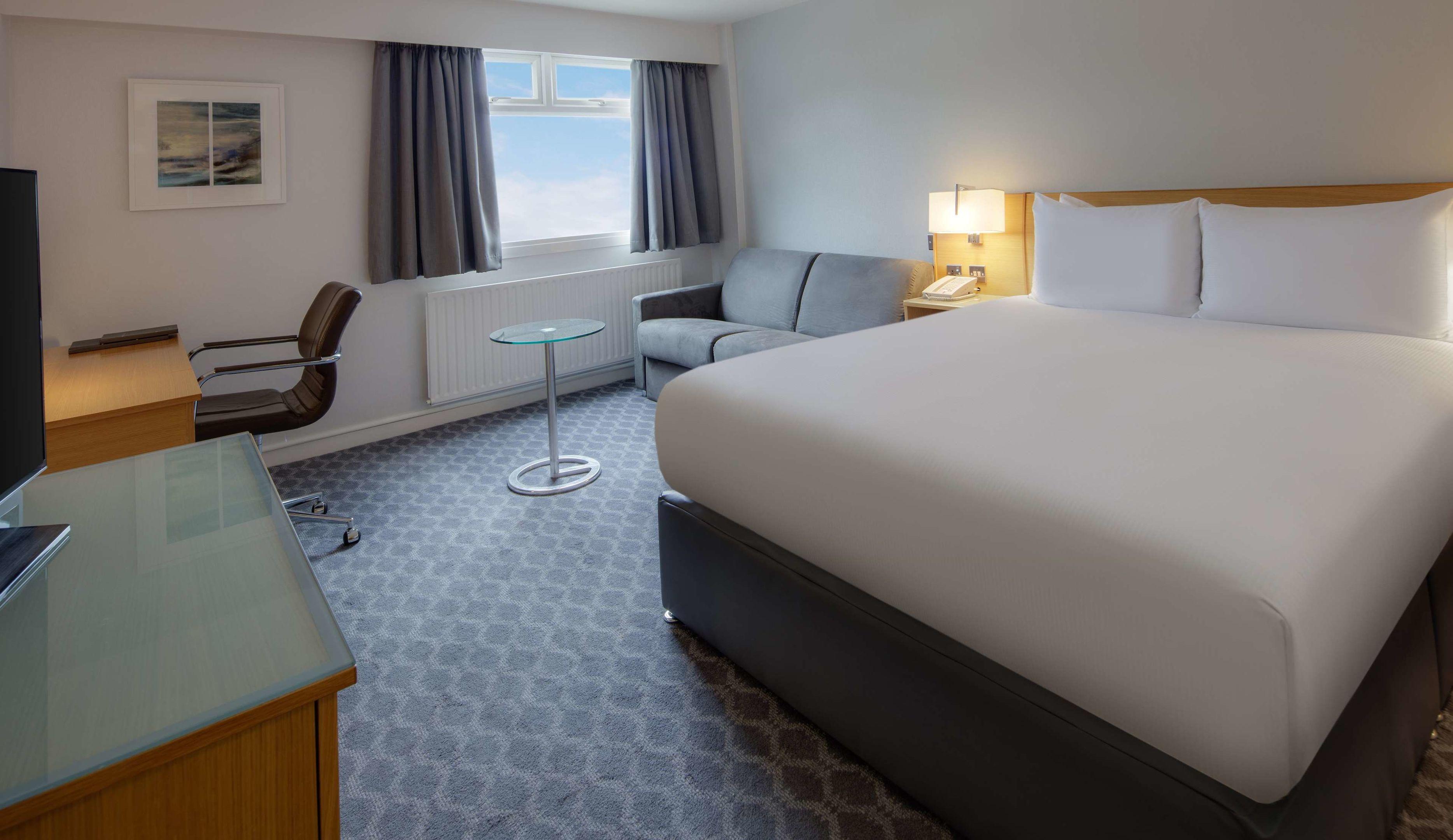 Hilton Watford — photo 4