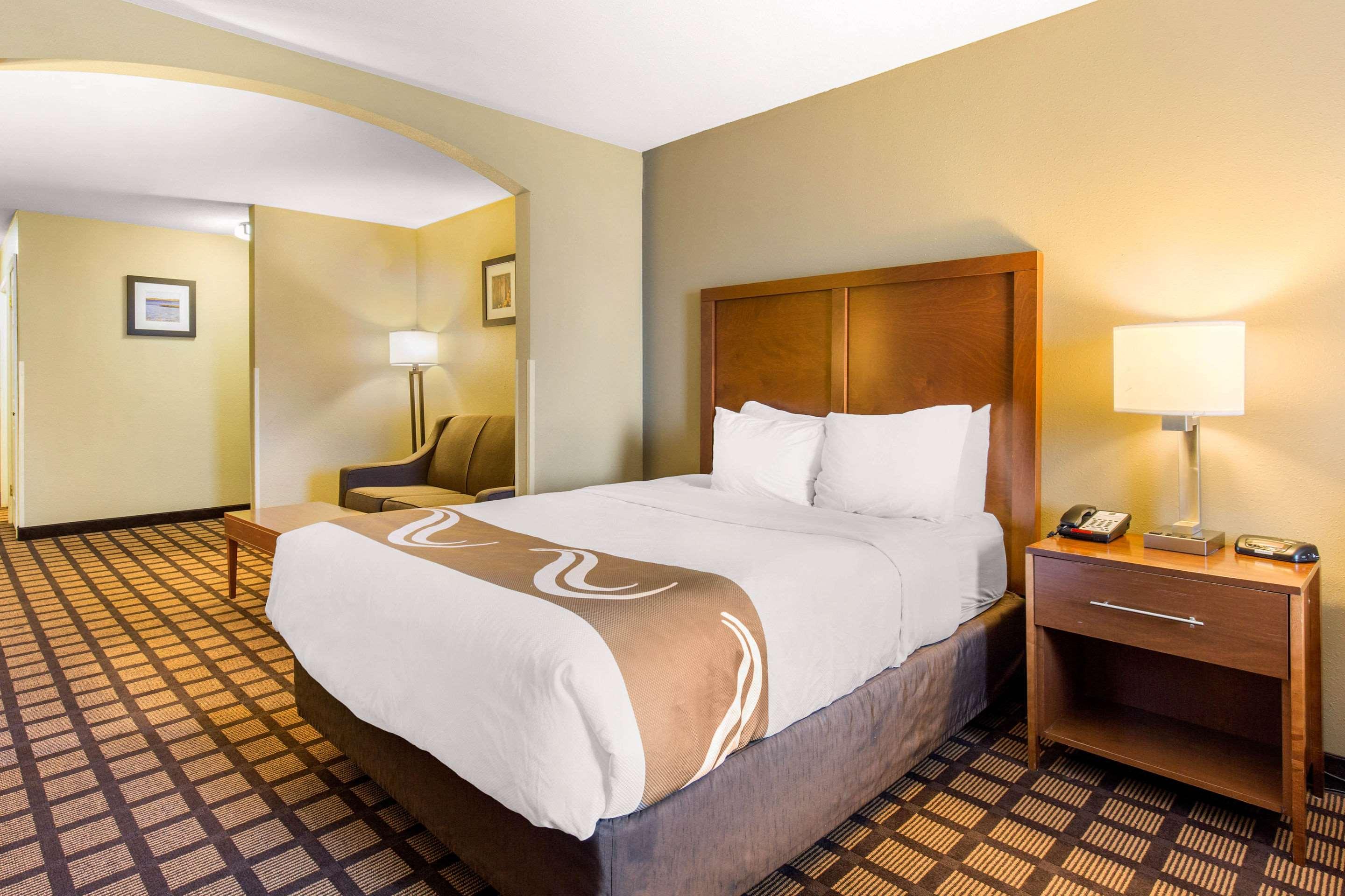 Quality Inn & Suites — photo 5
