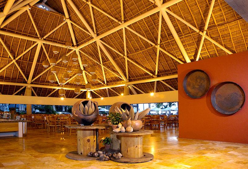 Sheraton Buganvilias Resort & Convention Center — photo 5