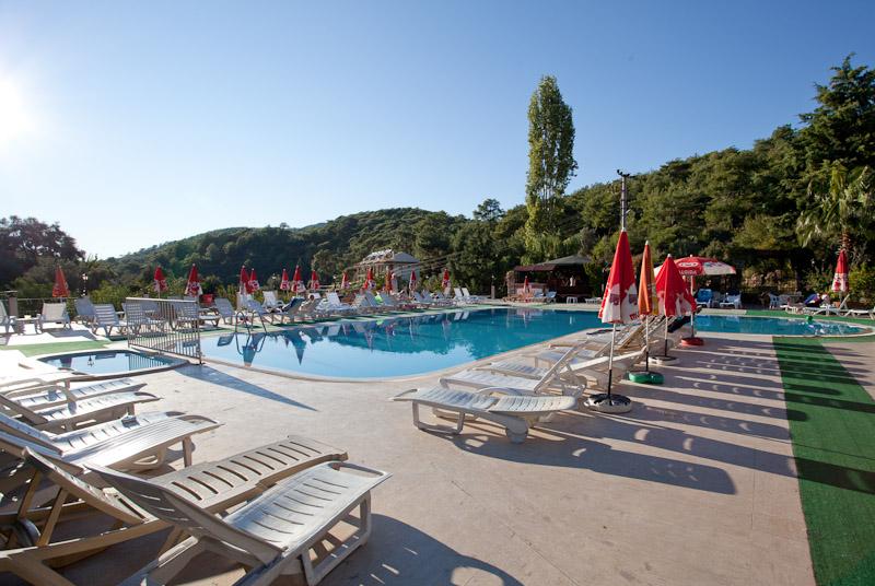 Pink Palace Hotel — photo 4