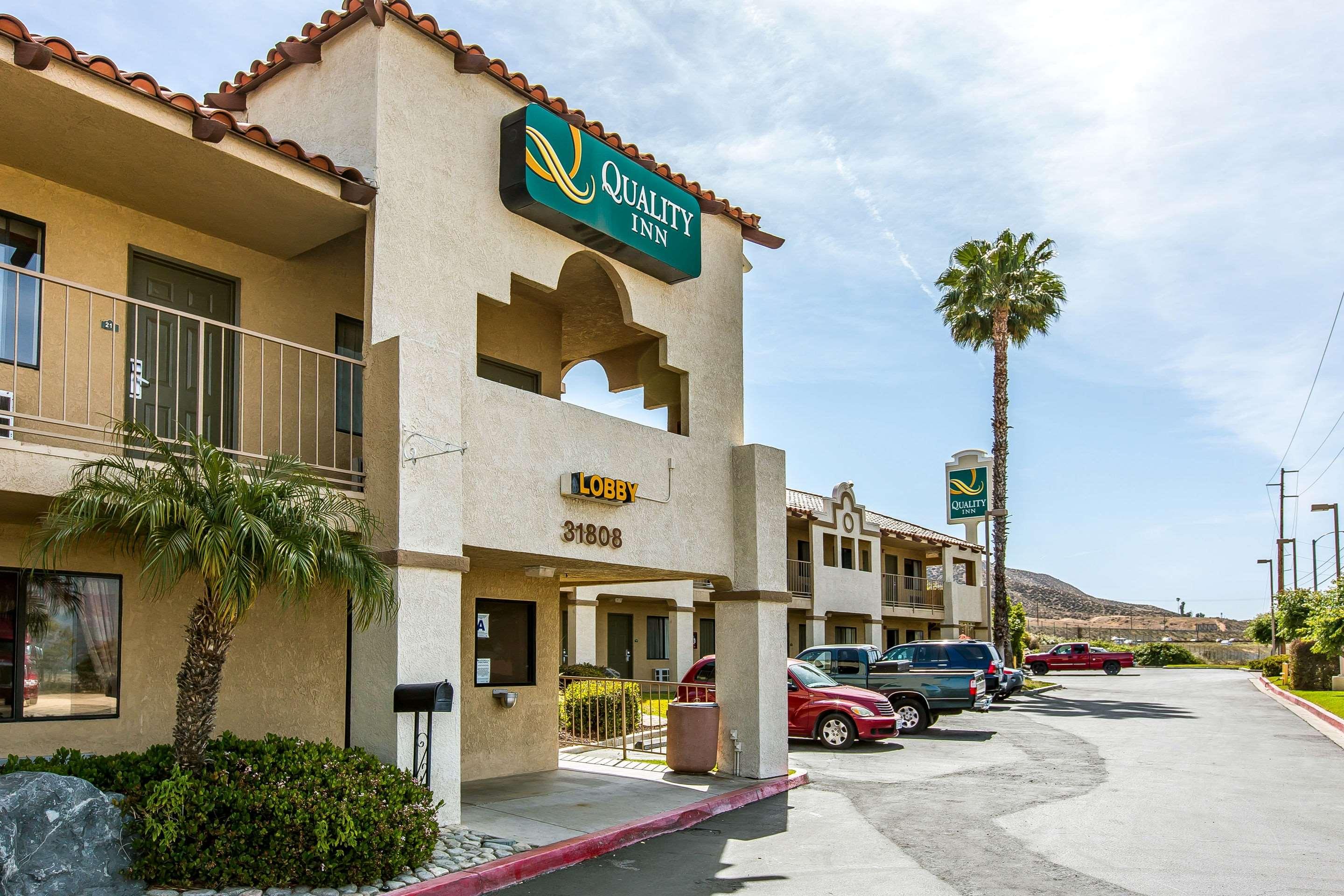 Quality Inn Lake Elsinore I-15 — photo 4
