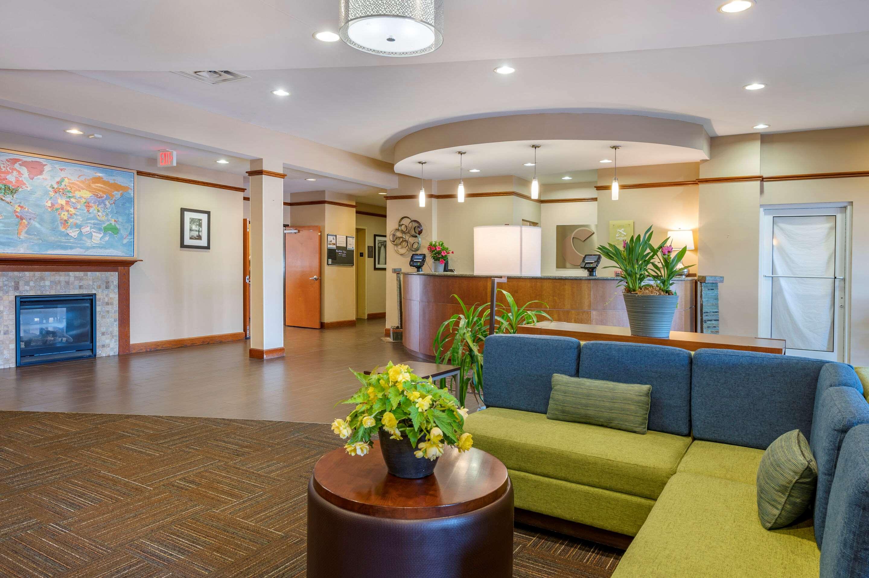 Comfort Suites Urbana Champaign, University Area — photo 5
