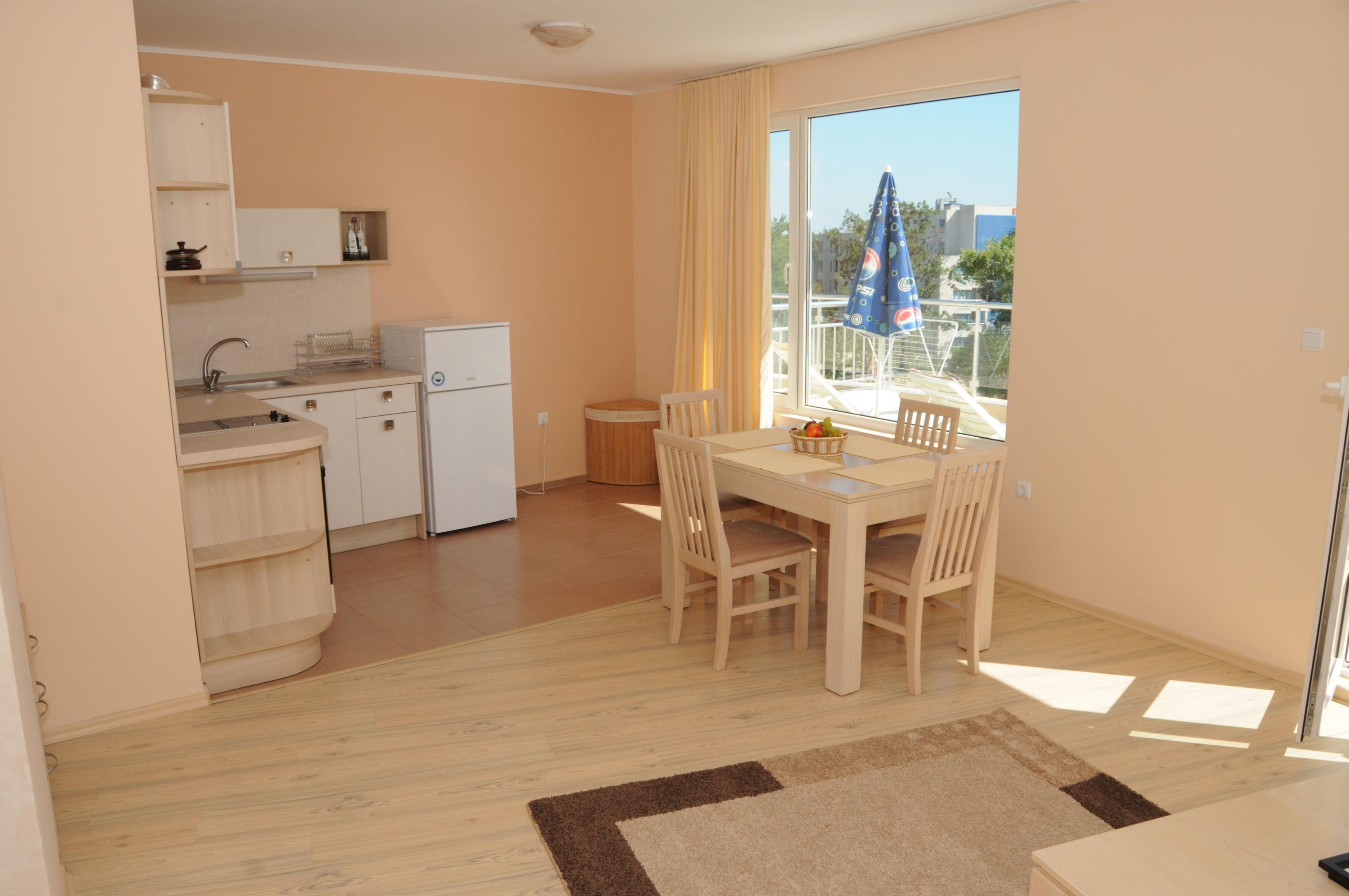 Yassen — photo 4