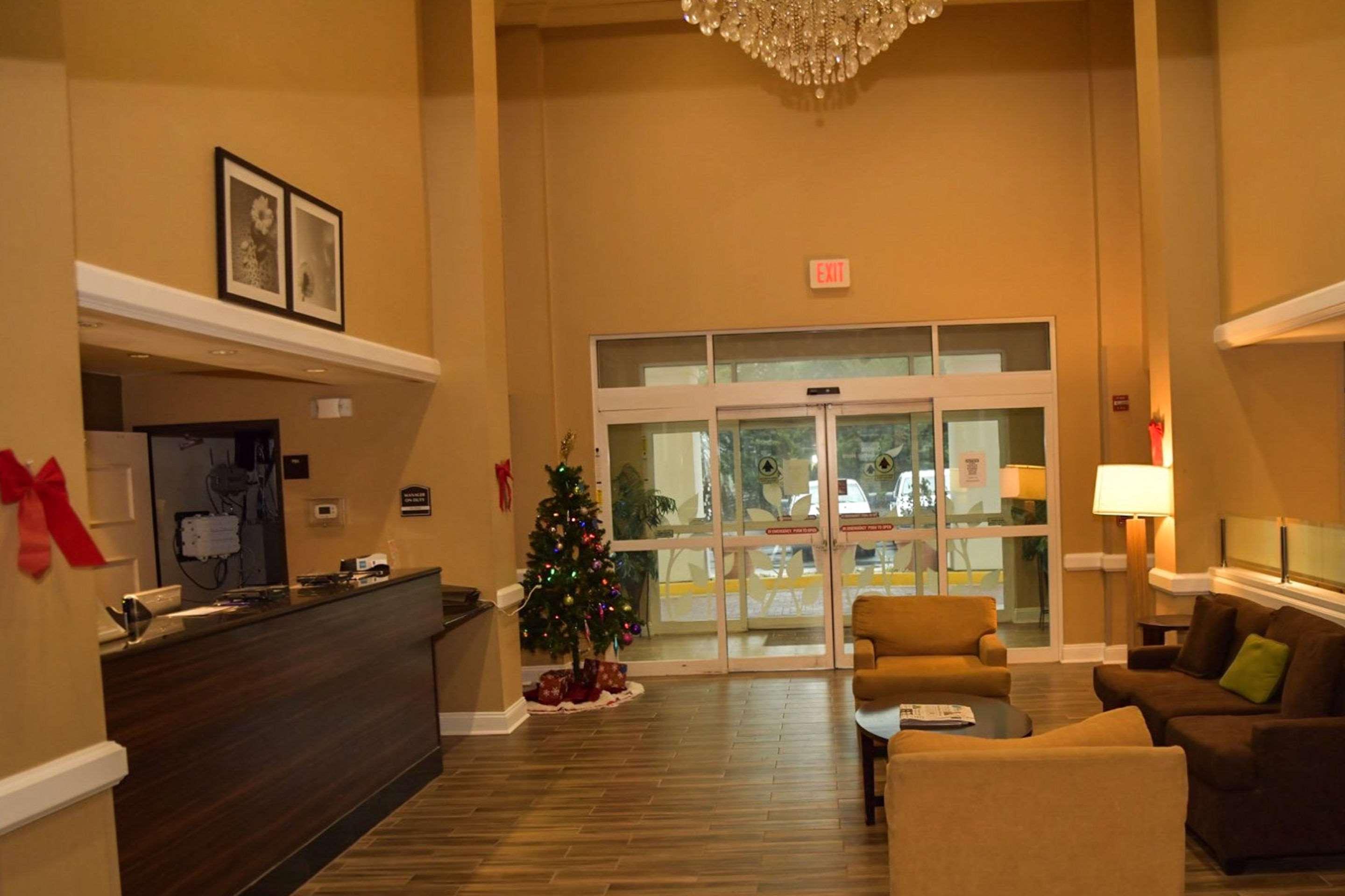 Sleep Inn & Suites — photo 4