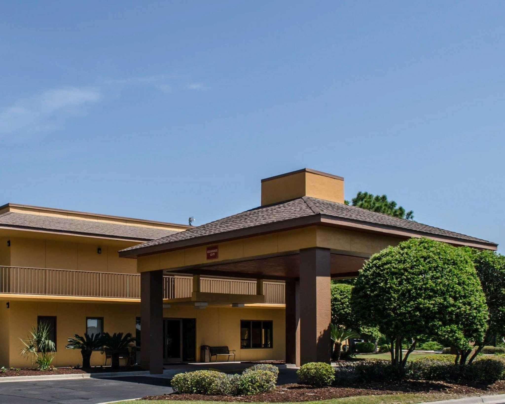 Quality Inn At Eglin AFB (Air Force Base) — photo 4