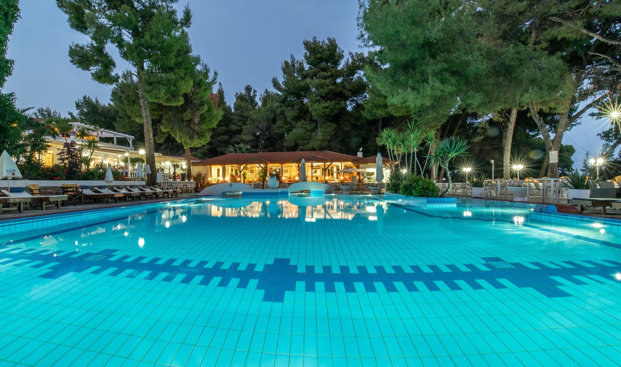 Porfi Beach Hotel — photo 4