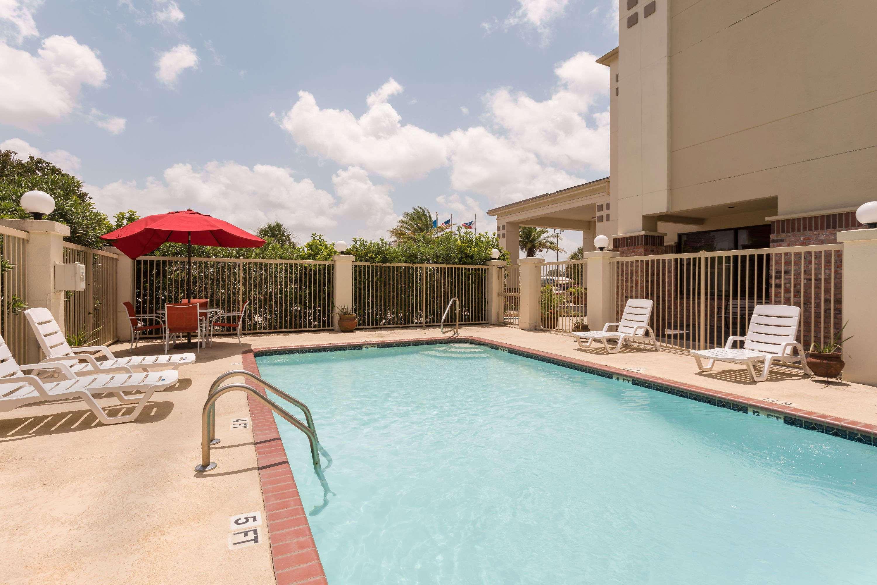 Super 8 by Wyndham Duson Lafayette West Area — photo 4