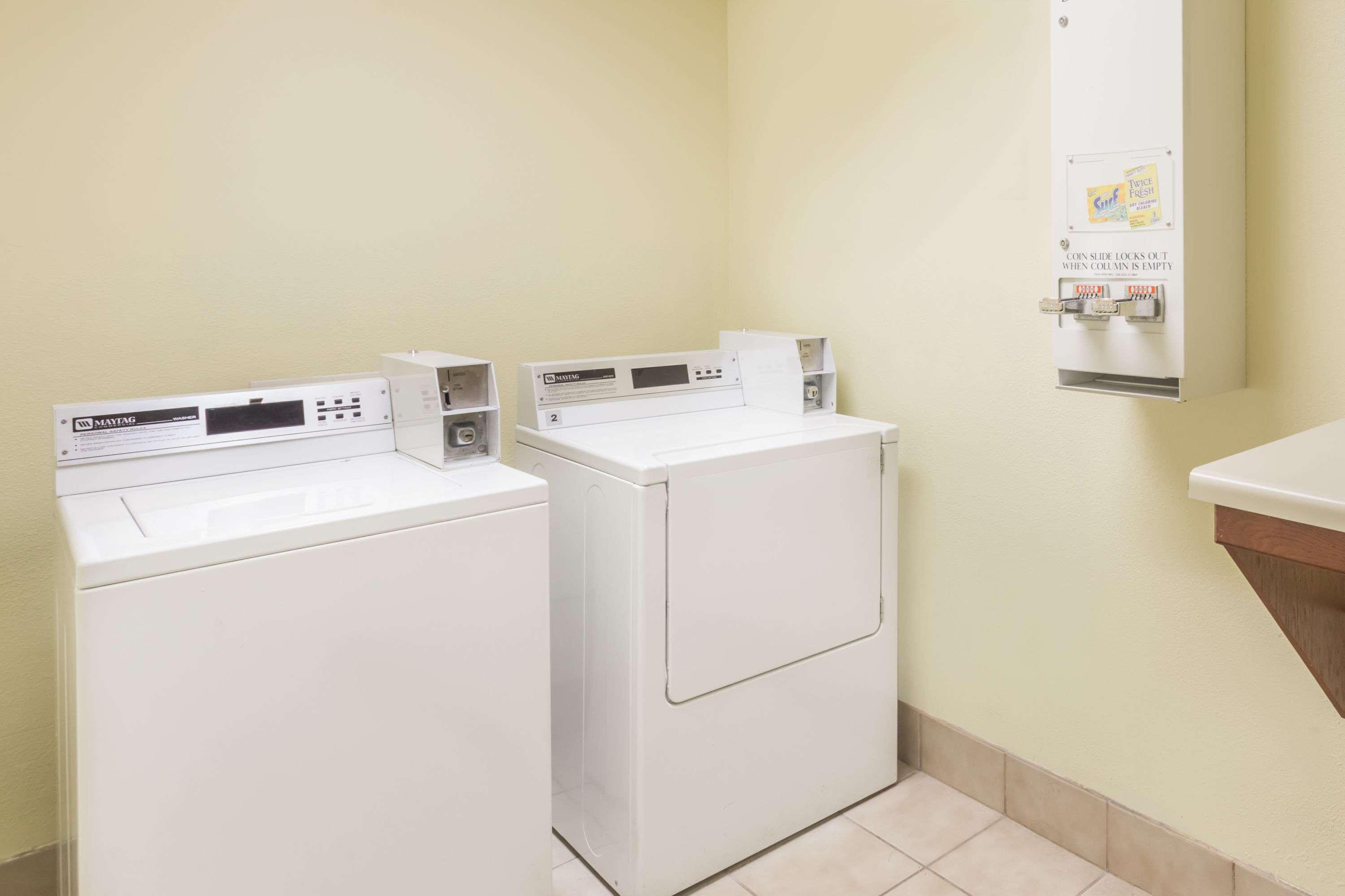 Travelodge Savannah — photo 5