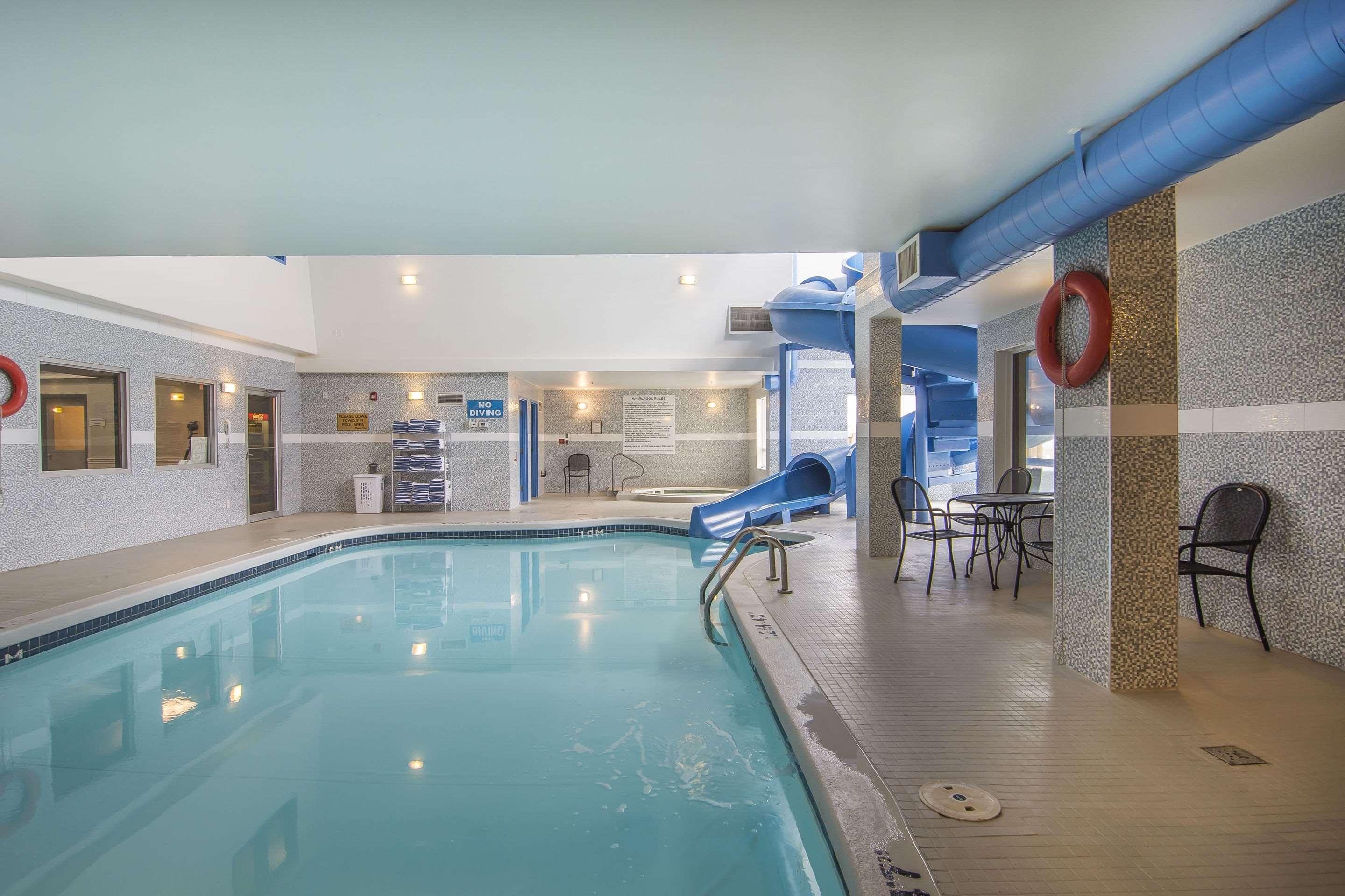 Quality Inn & Suites — photo 5