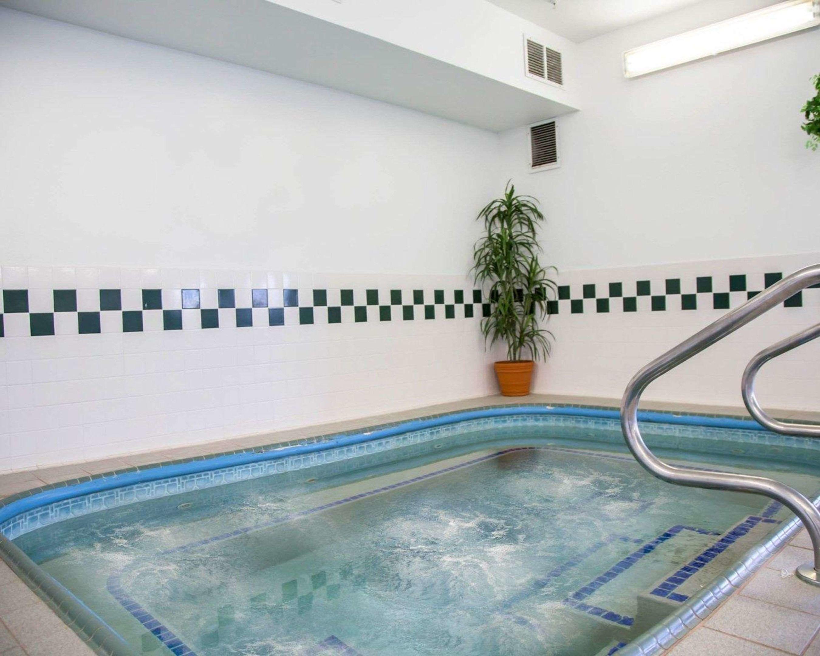 Comfort Suites Sioux Falls — photo 4