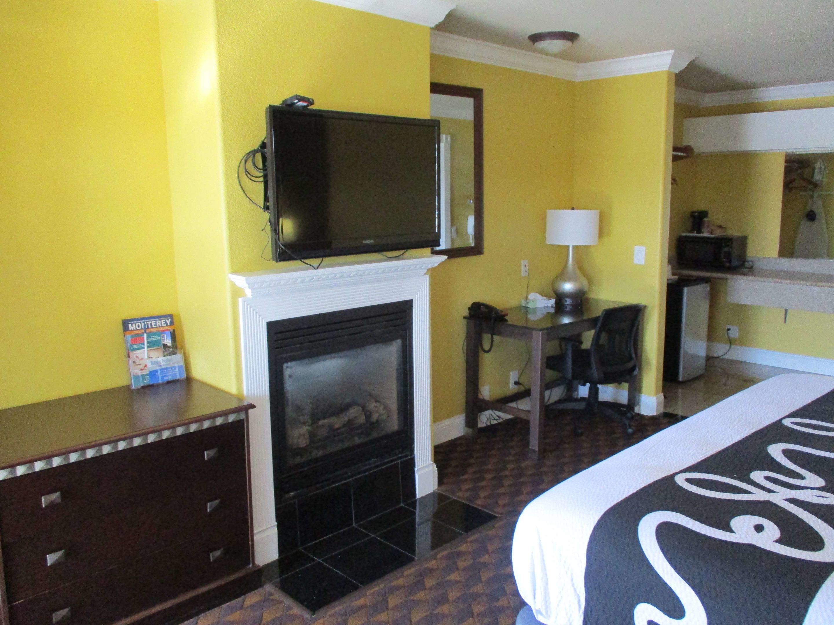 SureStay Hotel by Best Western Seaside Monterey — photo 5