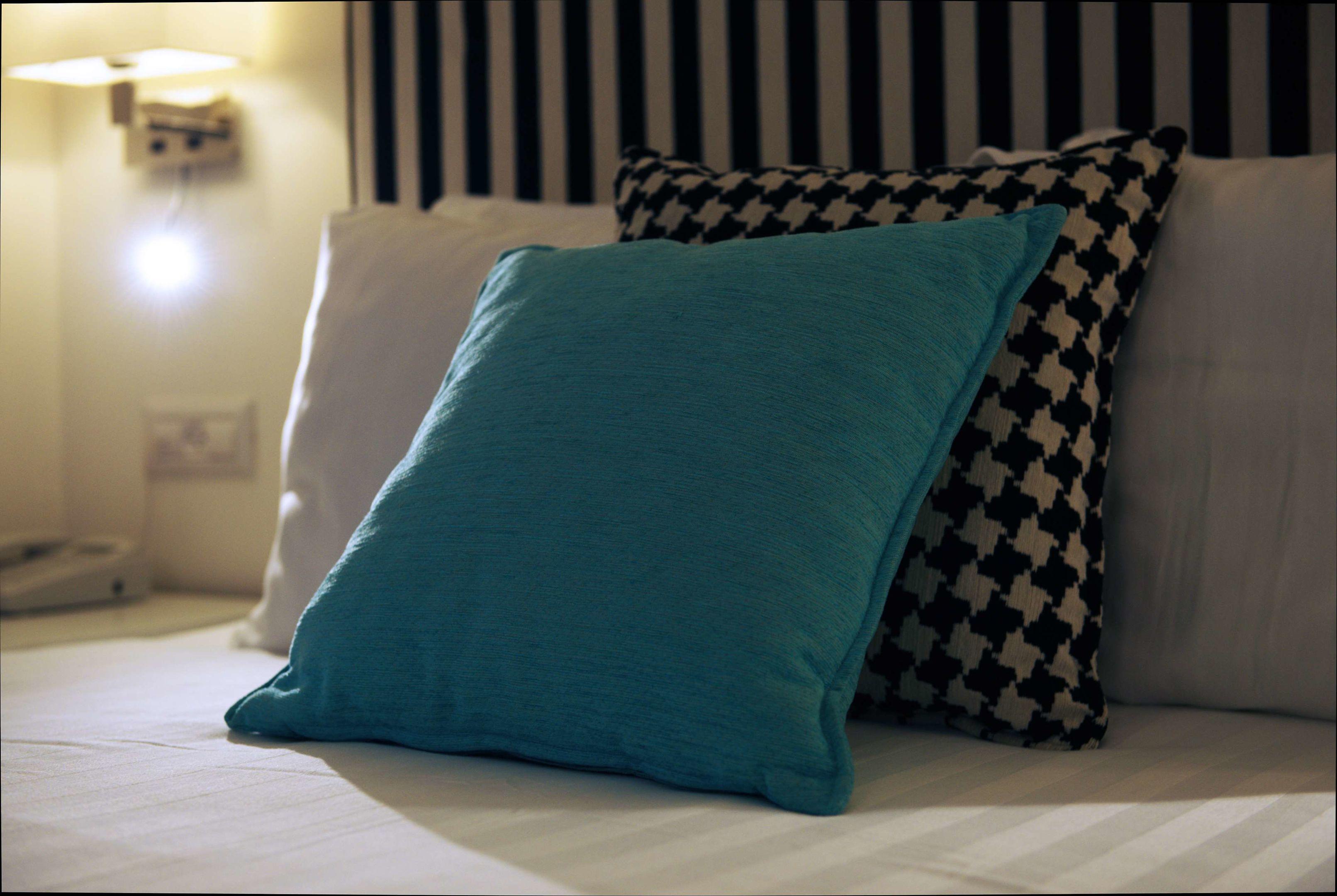 Best Western Regency Suites — photo 4