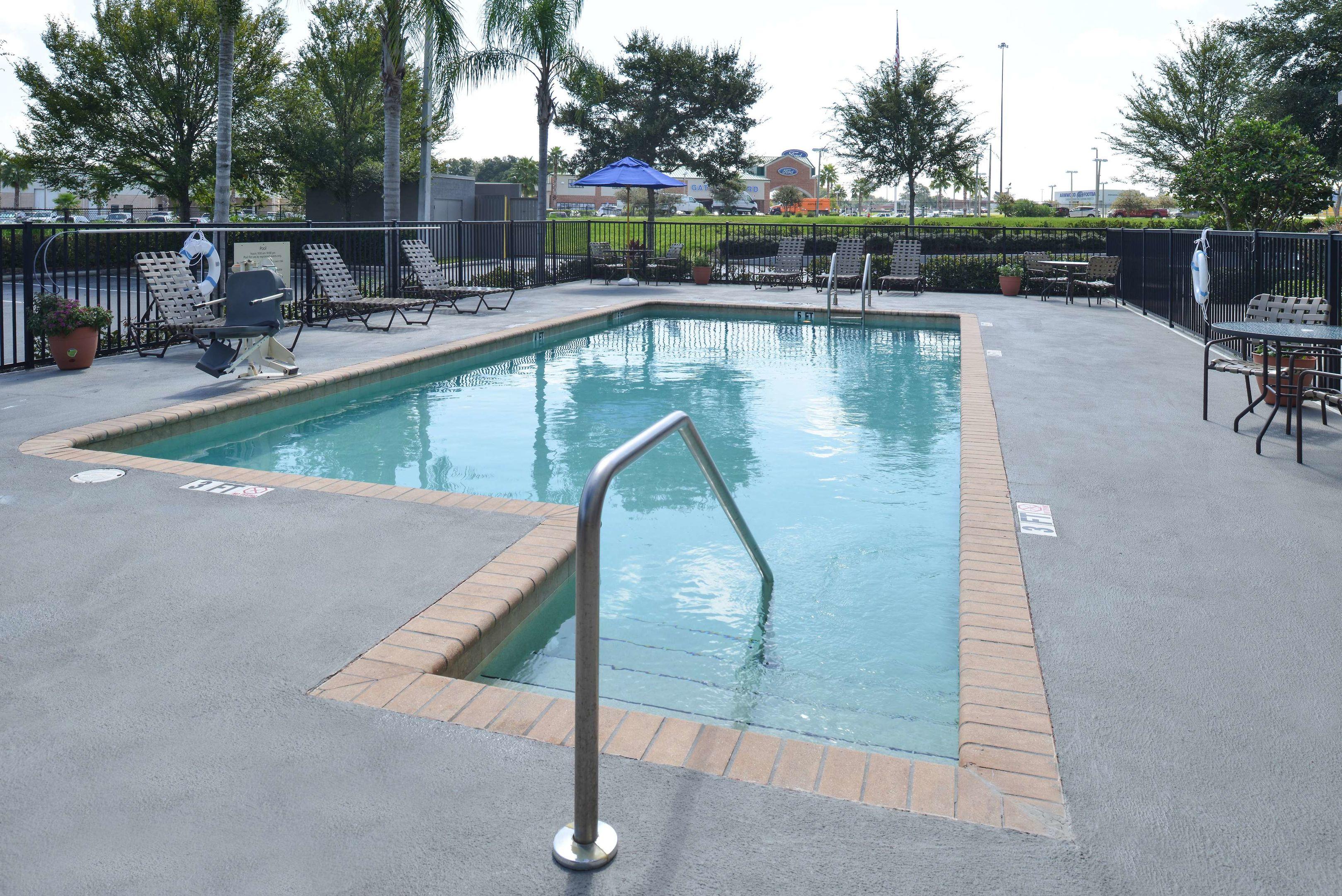 Hampton Inn & Suites Tampa-East — photo 4