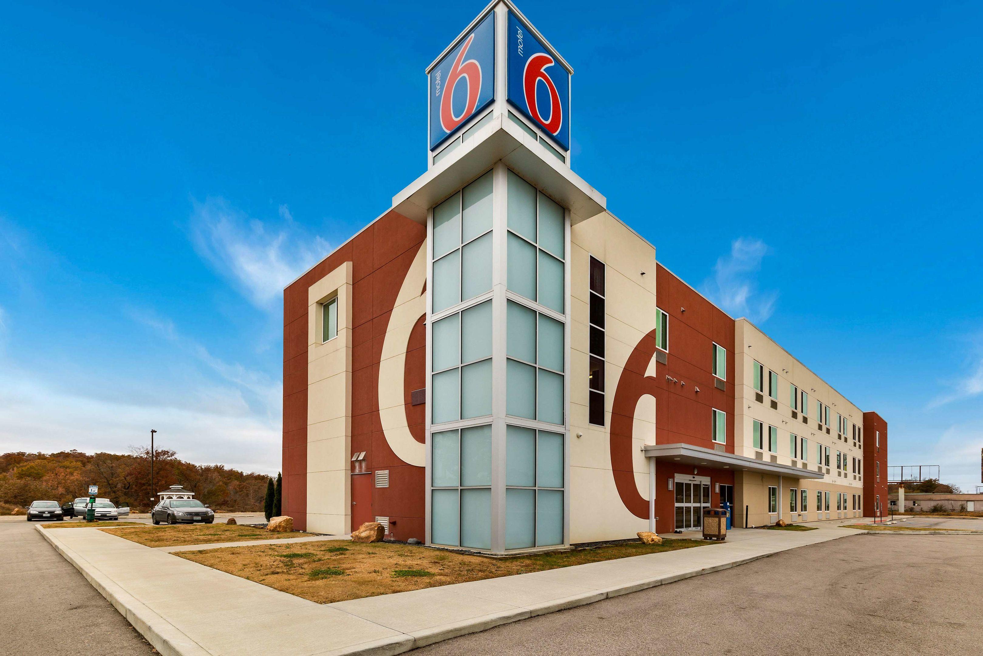 Motel 6 Poplar Bluff — photo 5