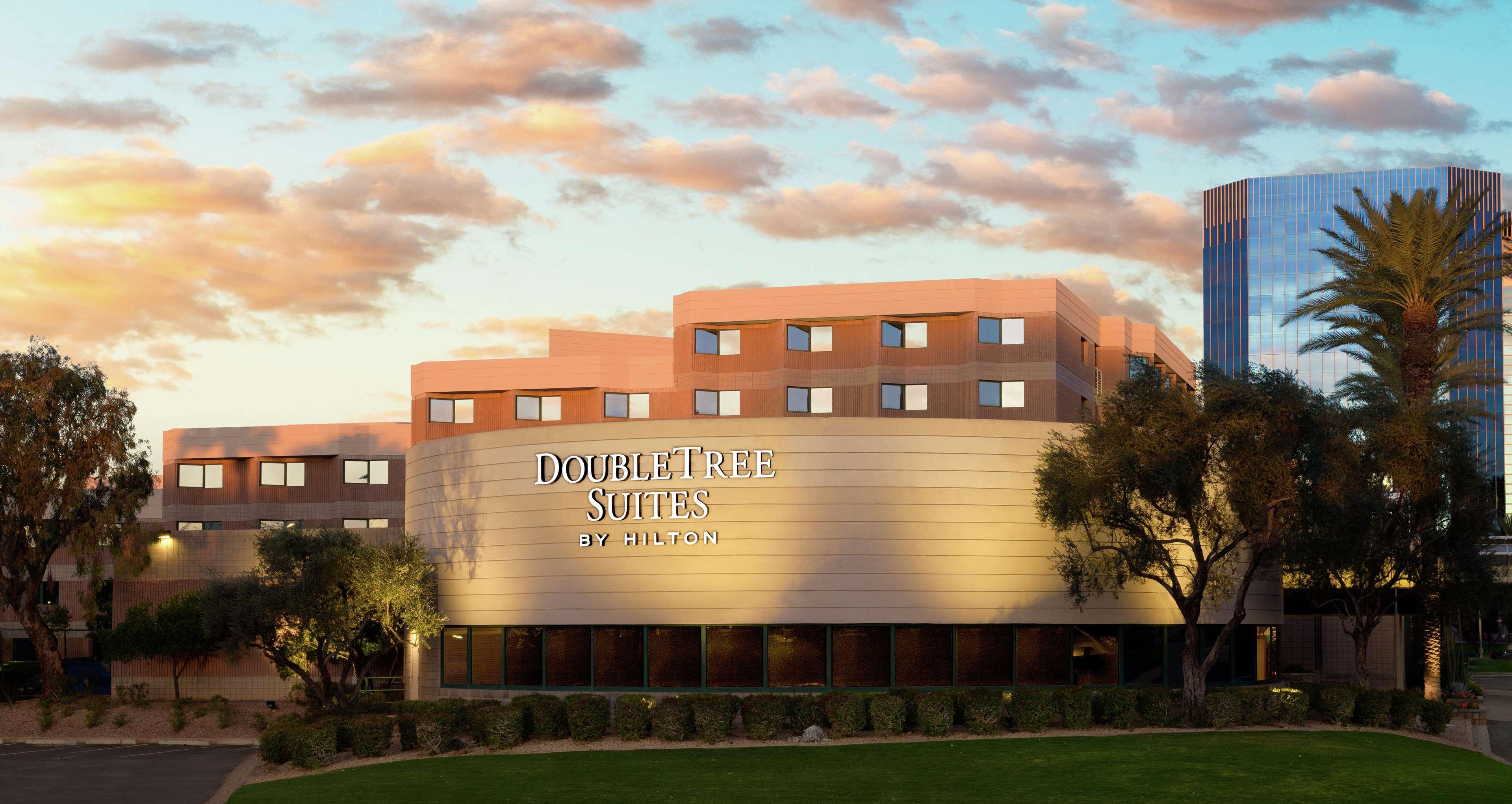 DoubleTree Suites by Hilton Hotel Phoenix — photo 3